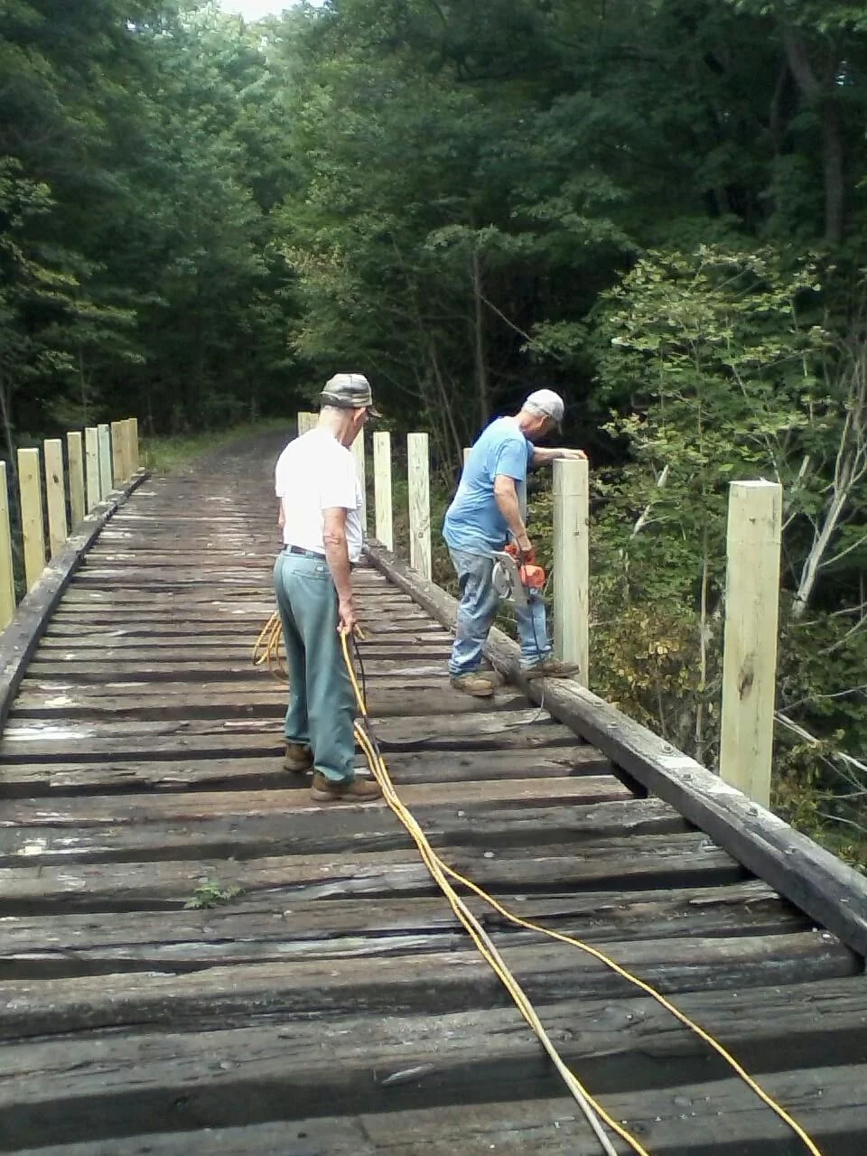 building the railing 1.jpg