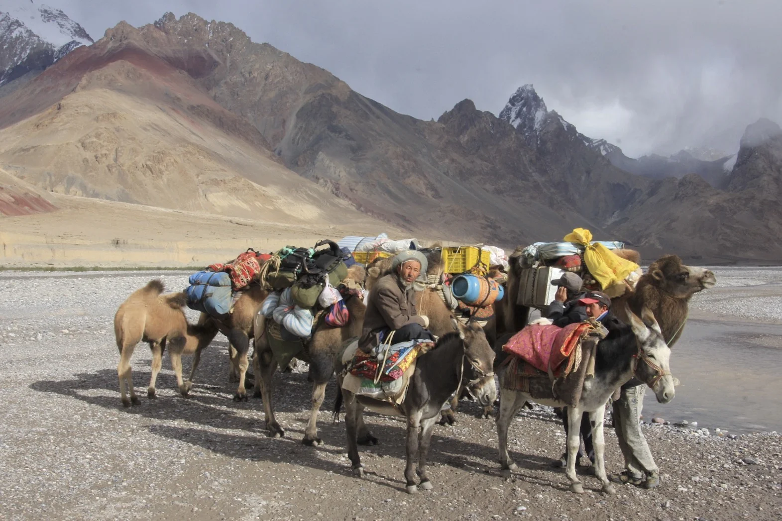 Our caravan in the Shakskam River valley