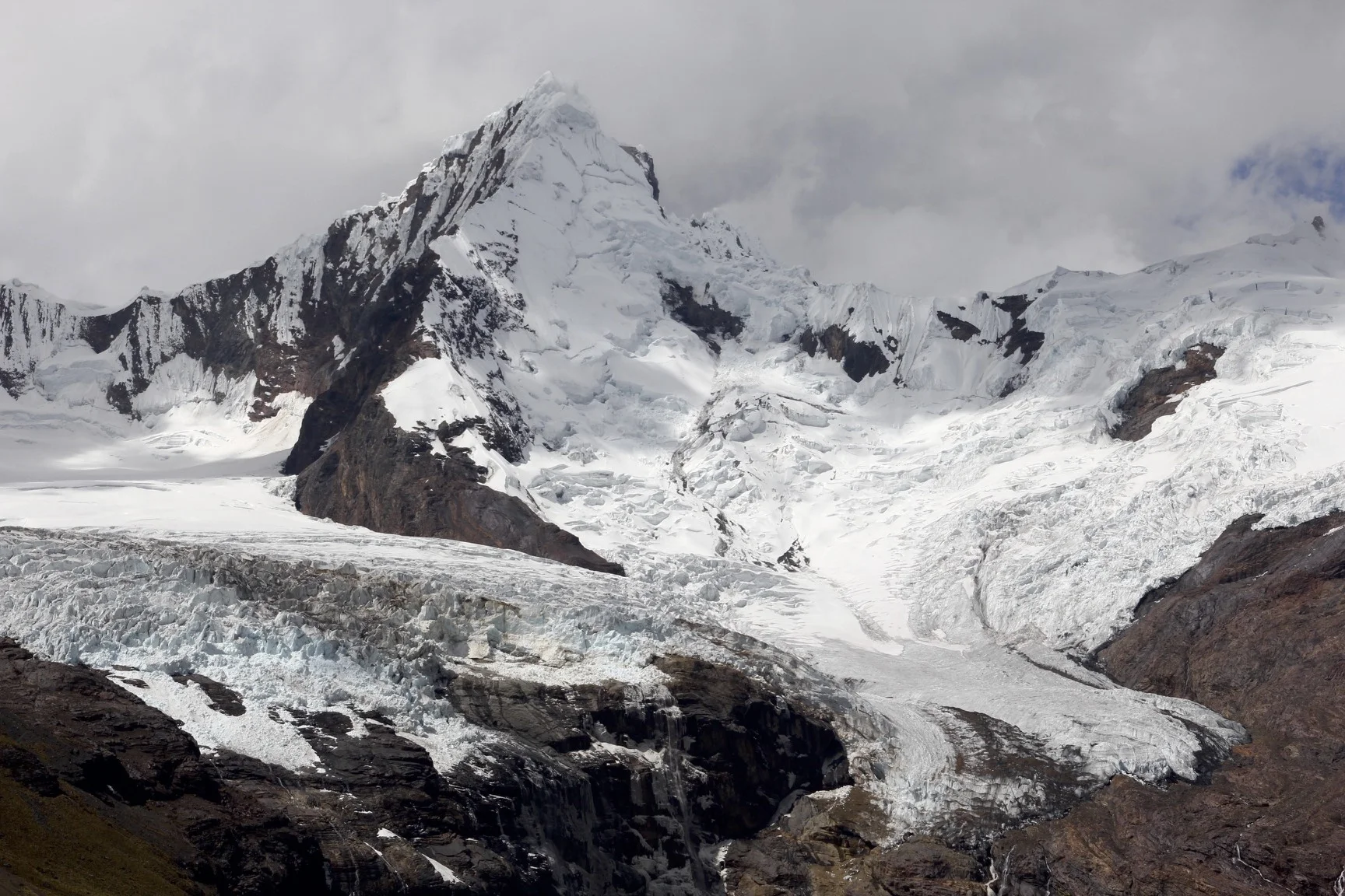 Pucaranra 6,150m