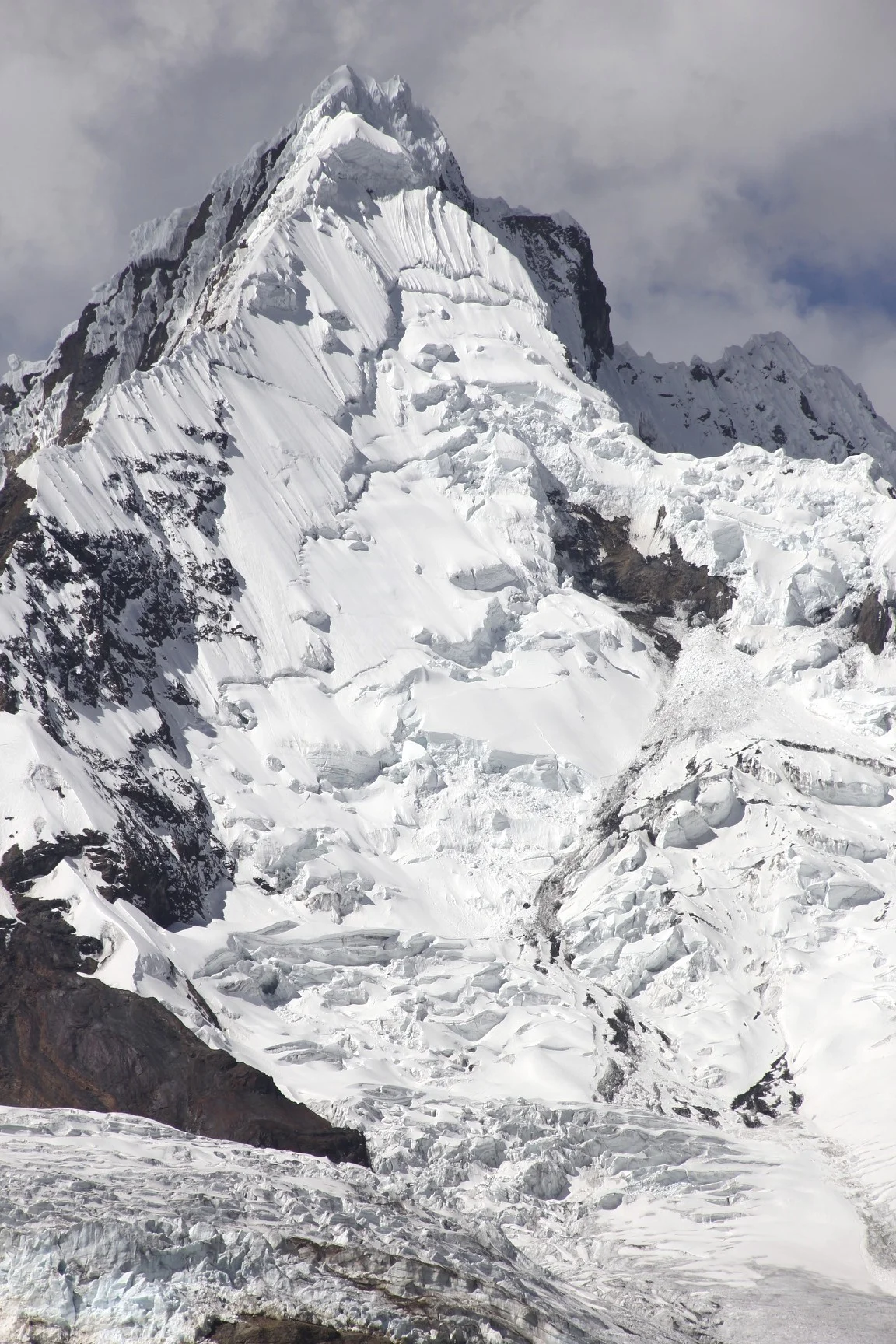 Pucaranra 6,150m