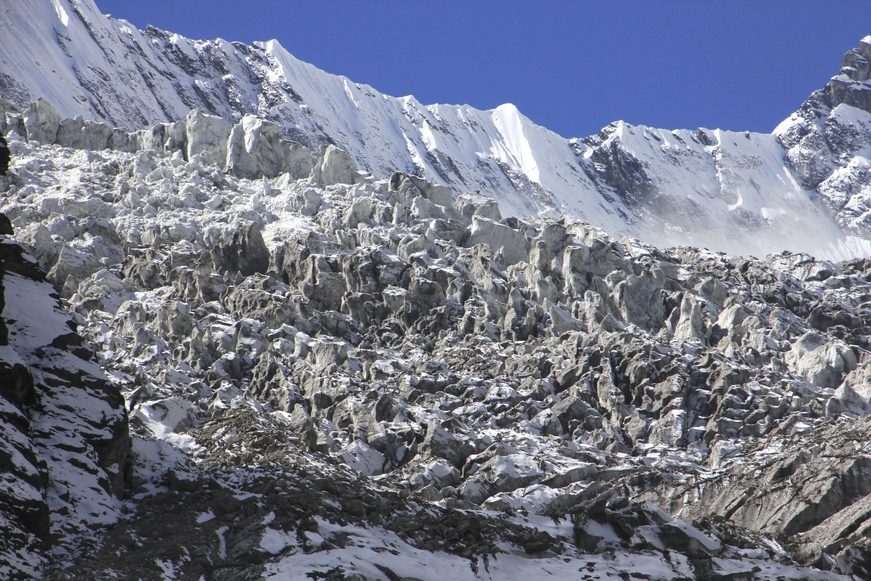 The icefall of Annapurna IV and Himalchuli