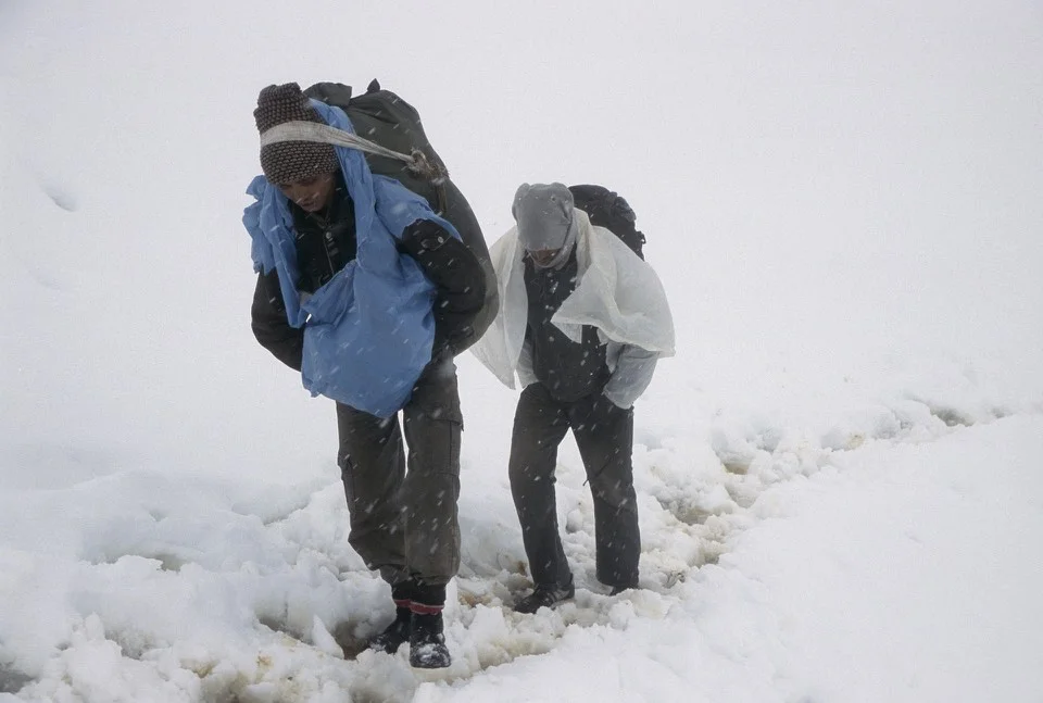 The approach to the Nara La Pass, the mud and rain turned into snow and ice.