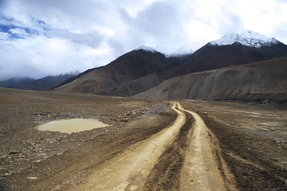 Tibetan roads back then. The road from Hilsa to Burang.