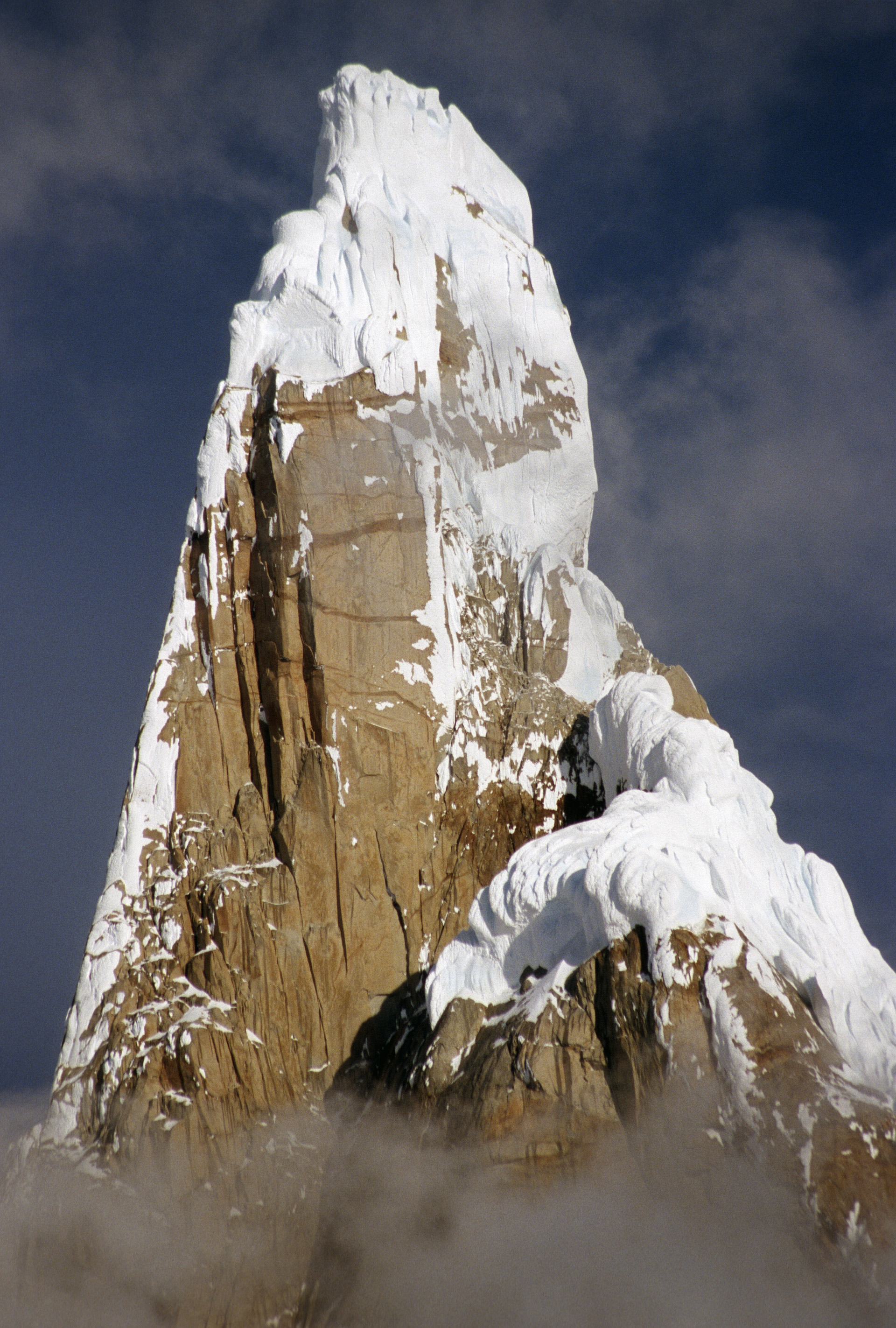 Summit snow mushrooms of Cerro Torre