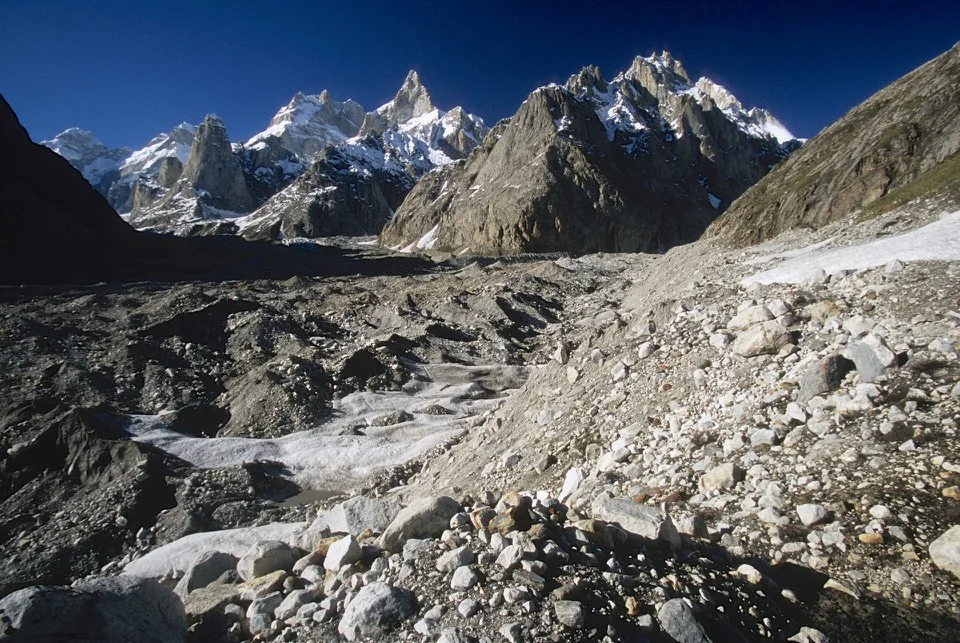 We arrived at the Banta I camp at 3,263m. From here we hiked up to the hills surrounding the camp. We had fantastic views of the Ogre and the Latok group of mountains. The prominent tower on the left is the Ogre's Thumb, to its right is the Ogre 7,285m. Ogre II 6,960m is the triangular peak to the right. On the left is the Latok group. From the back: Latok 2, 7,086m, Latok 1, 7,151, and small peak of 6,034m.