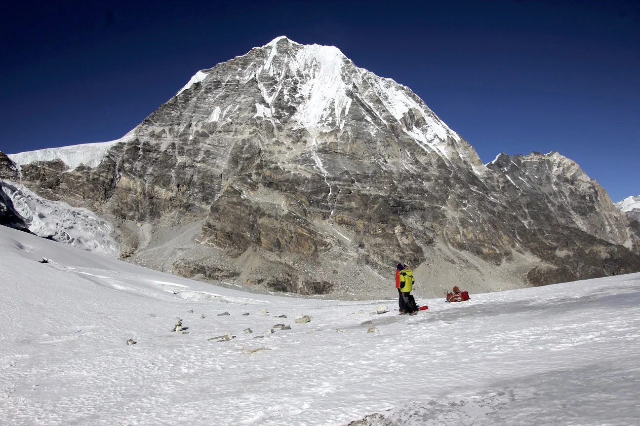 Tilman Pass 5,300m. Mount Ganchempo looms above.