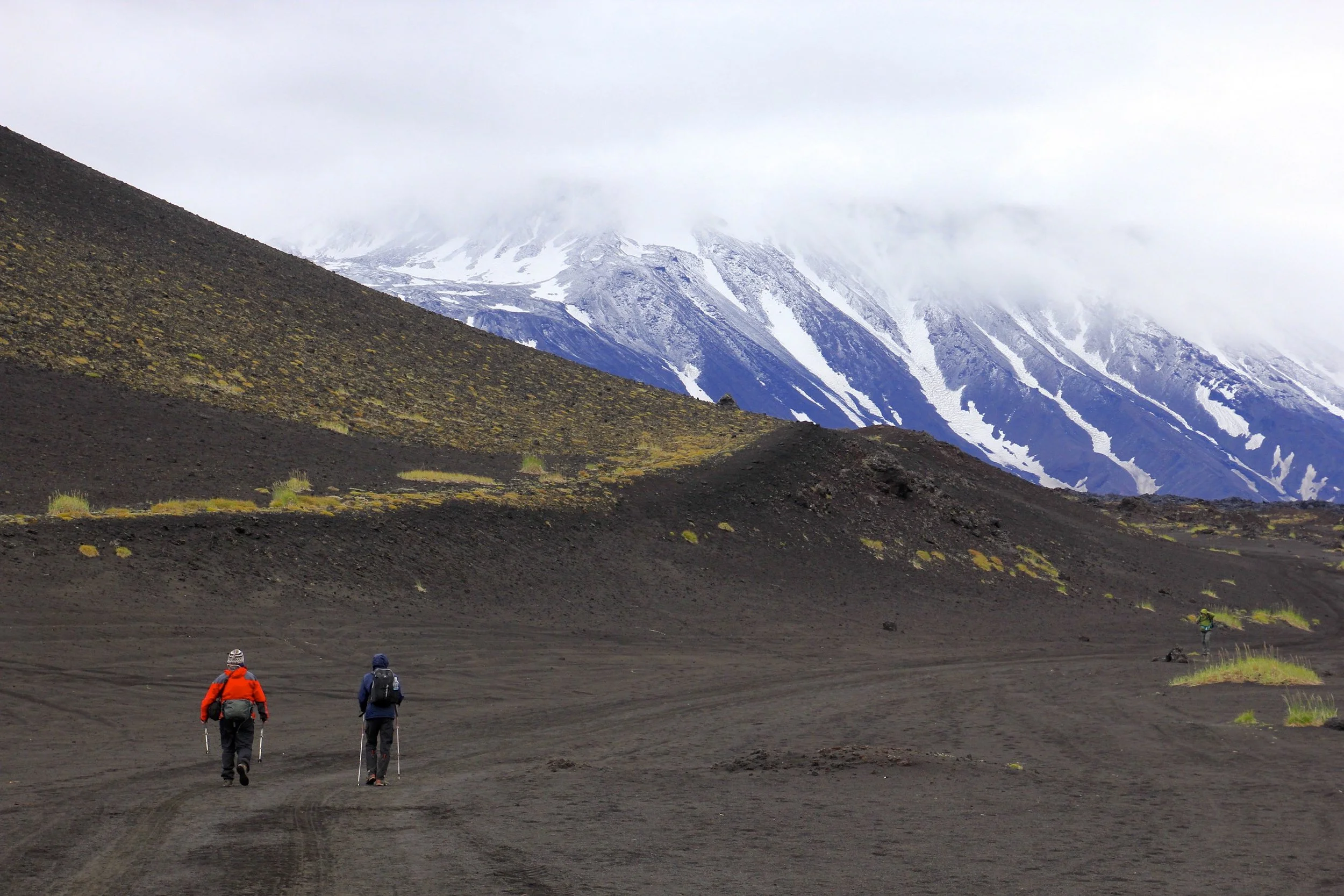 Hiking towards the Tolbachik Volcano.
