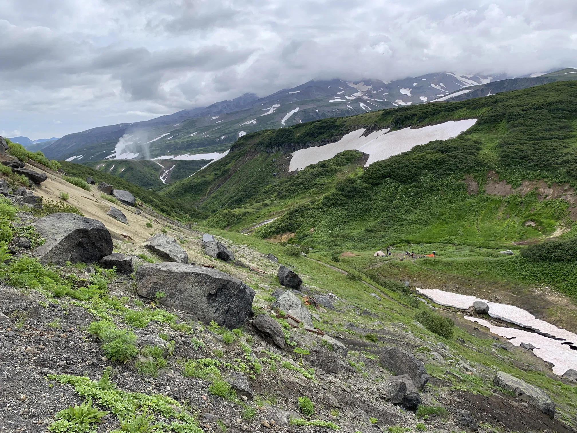 This wonderful campsite has hot springs nearby.