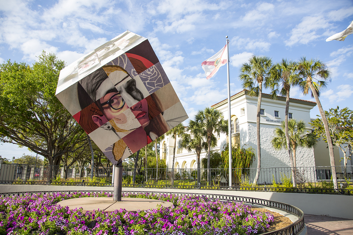 Ringling Art School landmark on US 41.