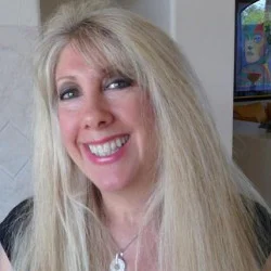 Debra_Schildhouse_edited-1-1-250x250.jpg