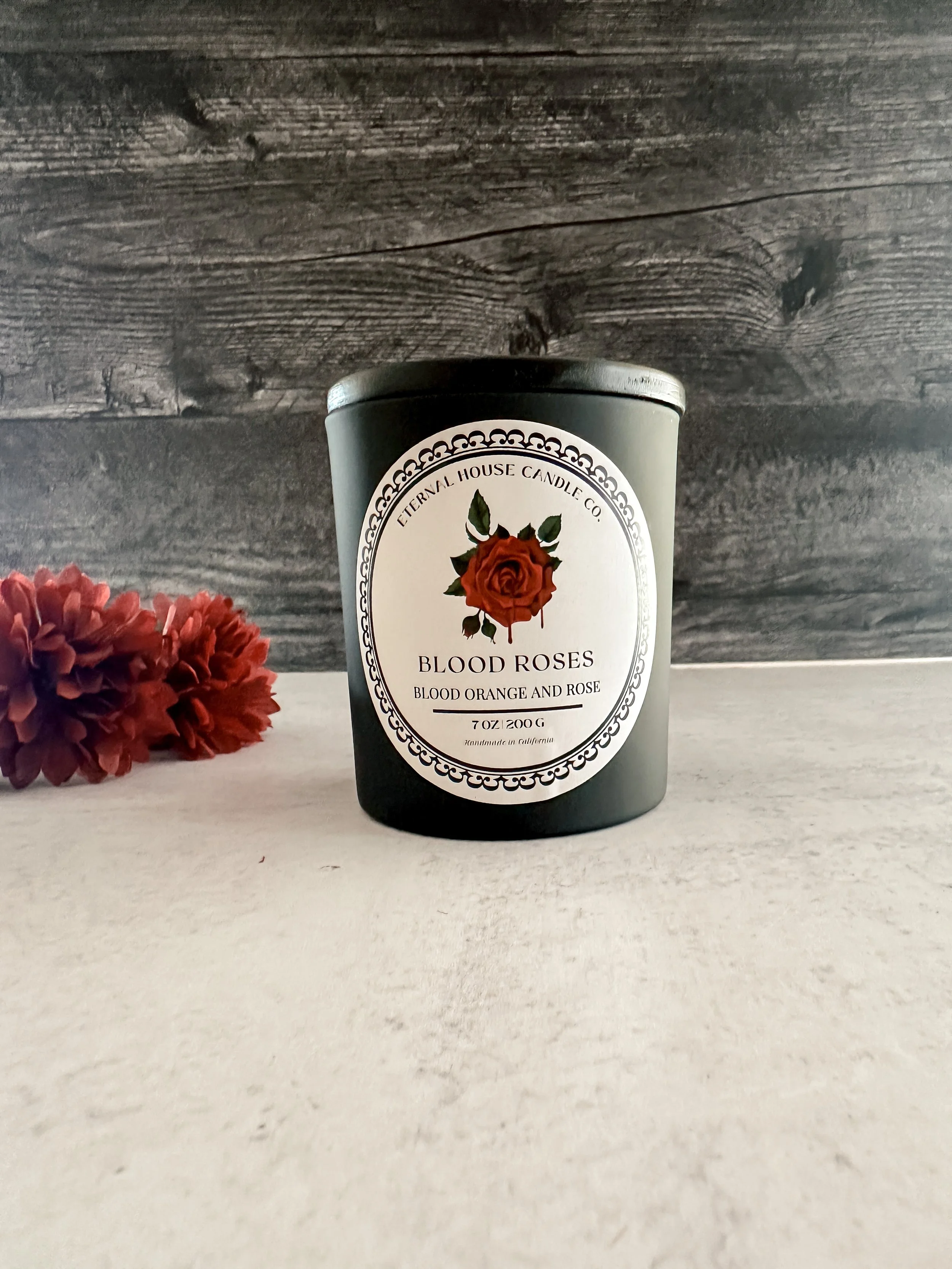house-of-red-velvet-blood-roses-soy-wax-candle-black-matte-jar-gifts.JPG