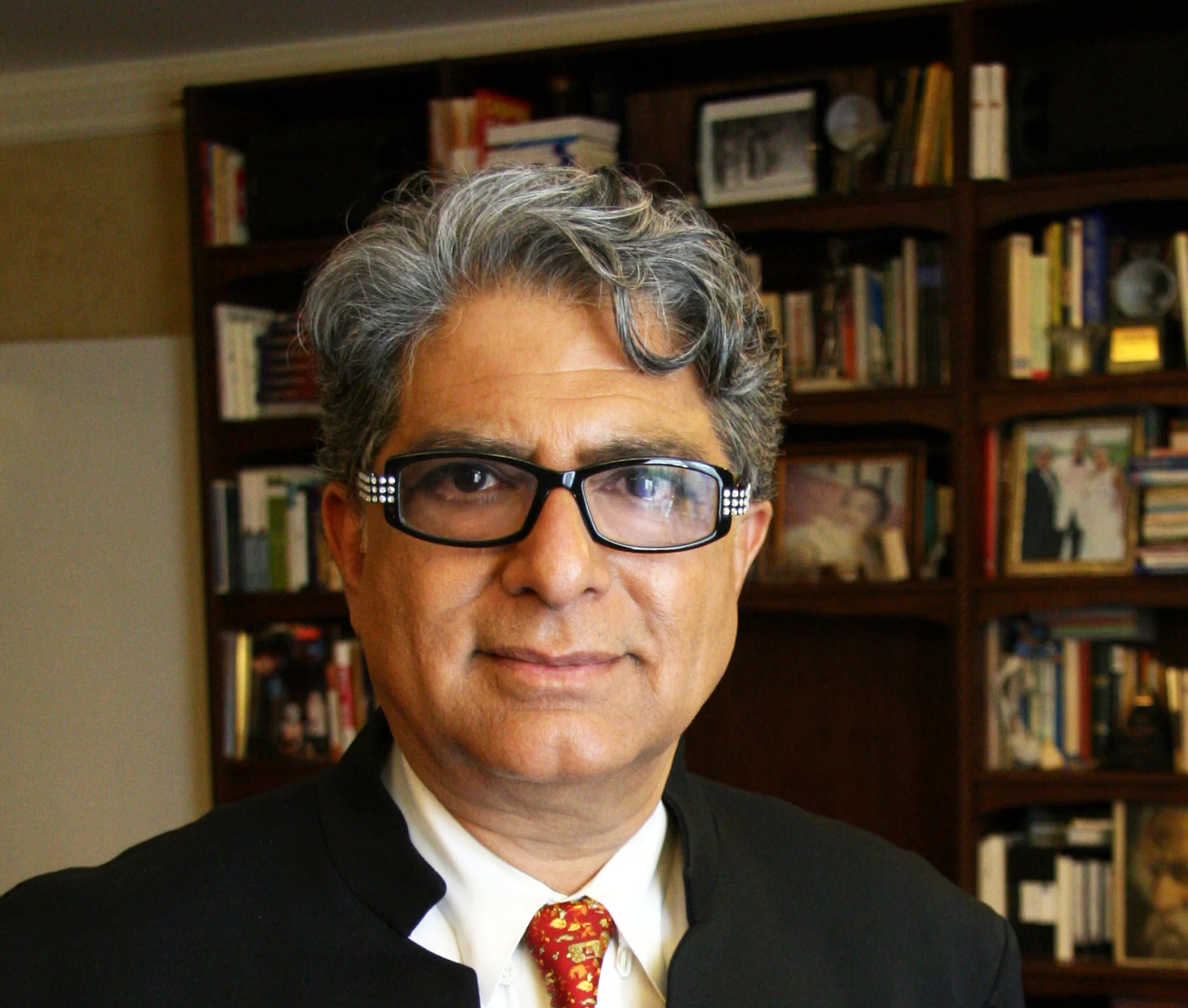 “ Animal Wisdom deepens our understanding of the sacred relationship between humans and animals.” - Deepak Chopra