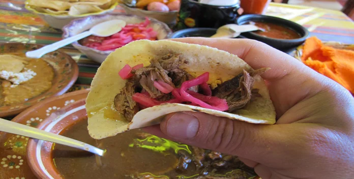 TACO TIME: Taco de Cecina/Longaniza @ Lalo & Ceci