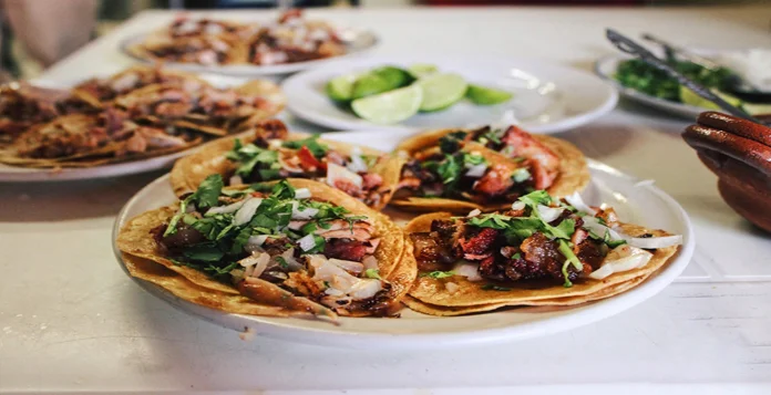 TACO TIME: Carnitas @ Azul/El Capote