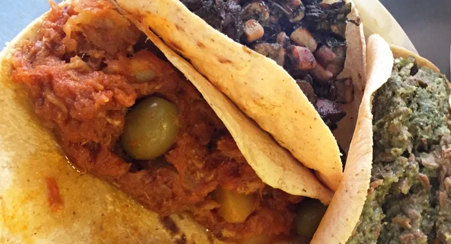 TACO TIME: Guisados @ Salón Corona