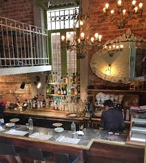The bar at Cafe Nin