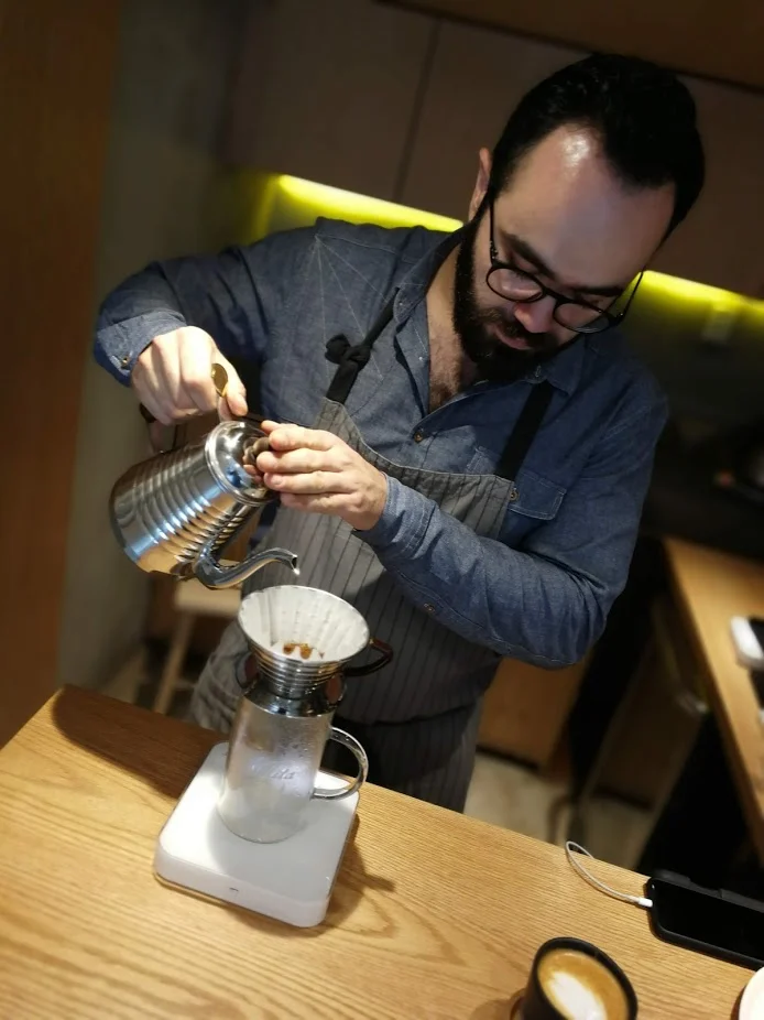  Raku: Zen and the Art of Café 