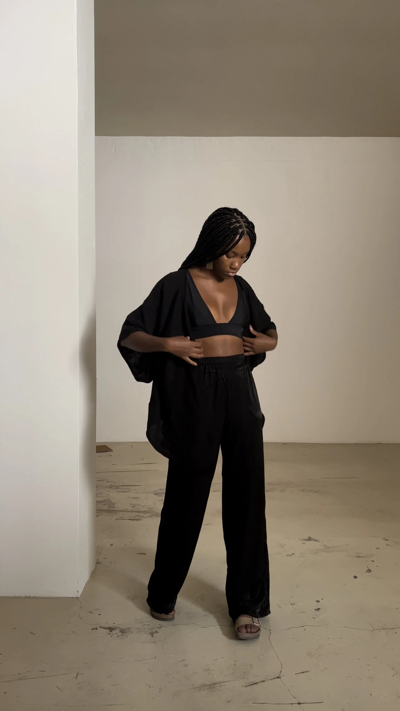 6C9939AD-4033-47F1-B16A-63EC79998F30