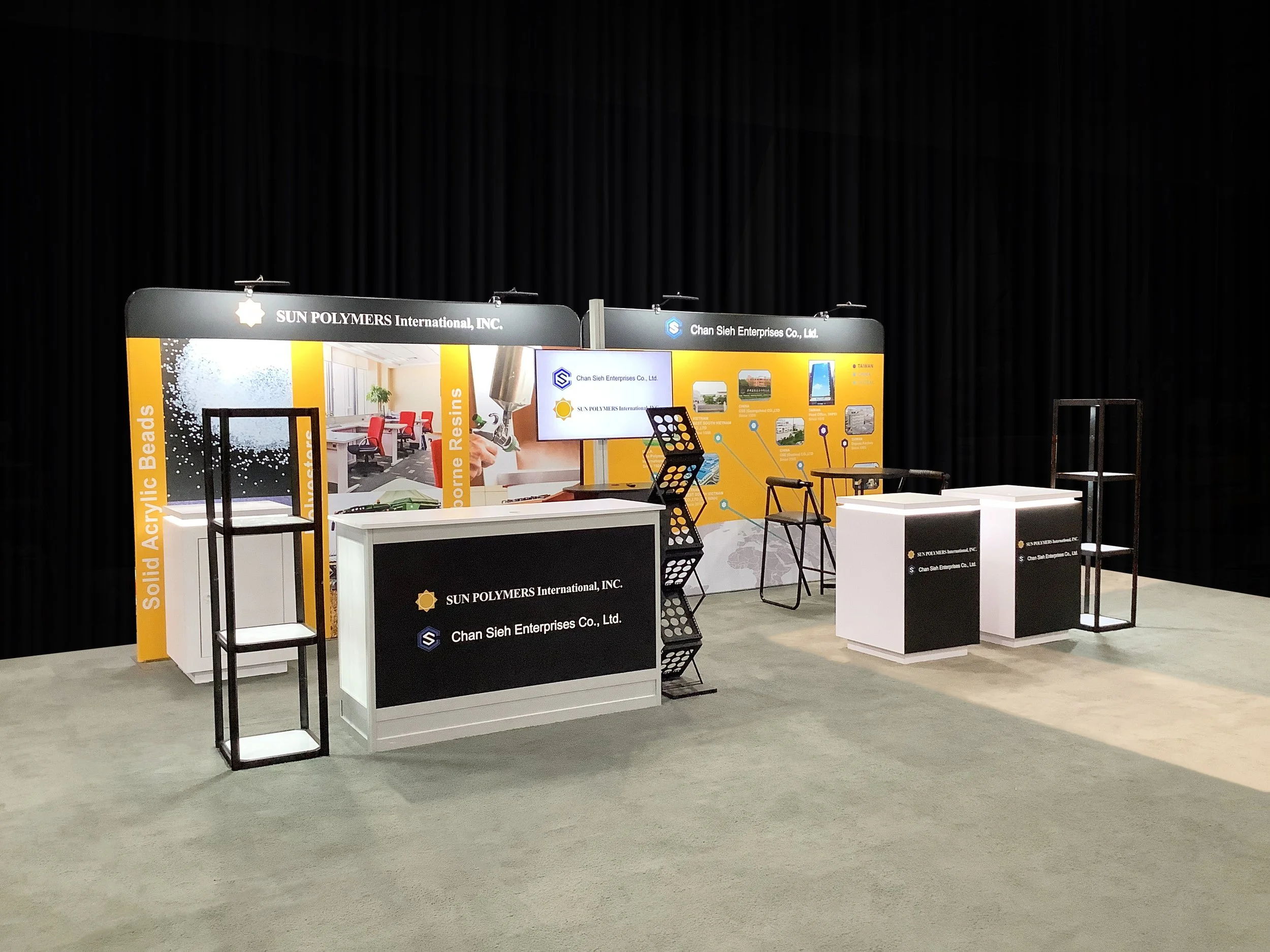 Sun Polymers_ACS 2026_10x20_Left View.jpg