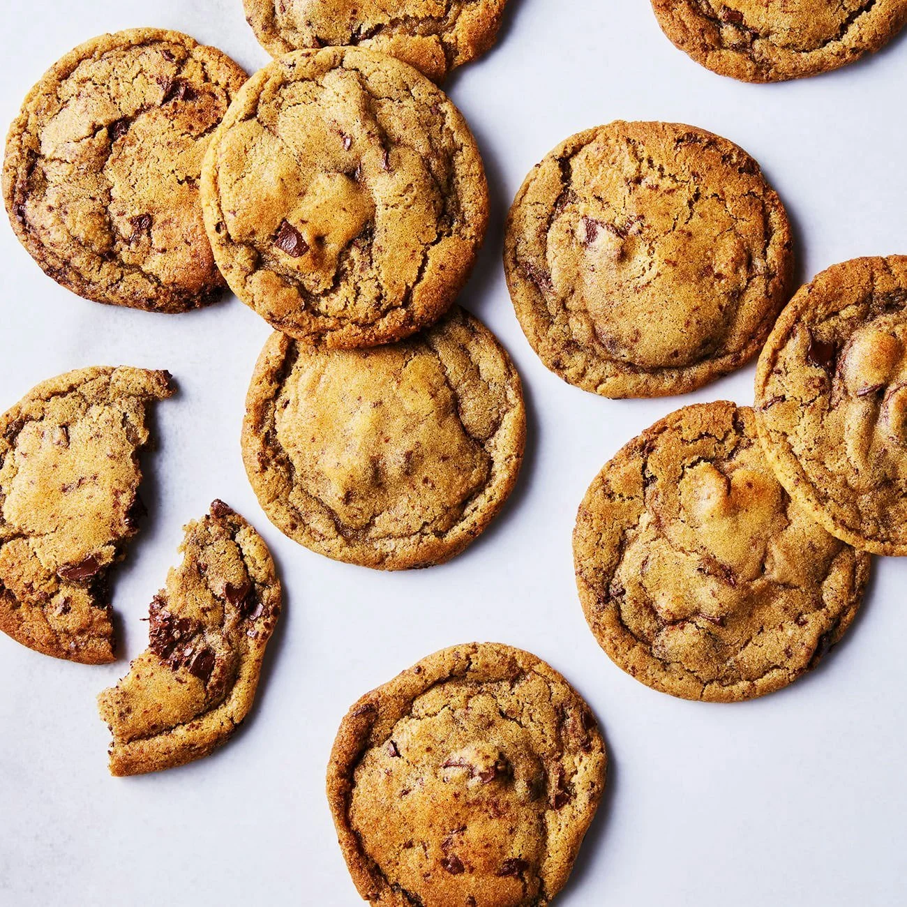Chewy-Chocolate-Chip-Cookies.jpg