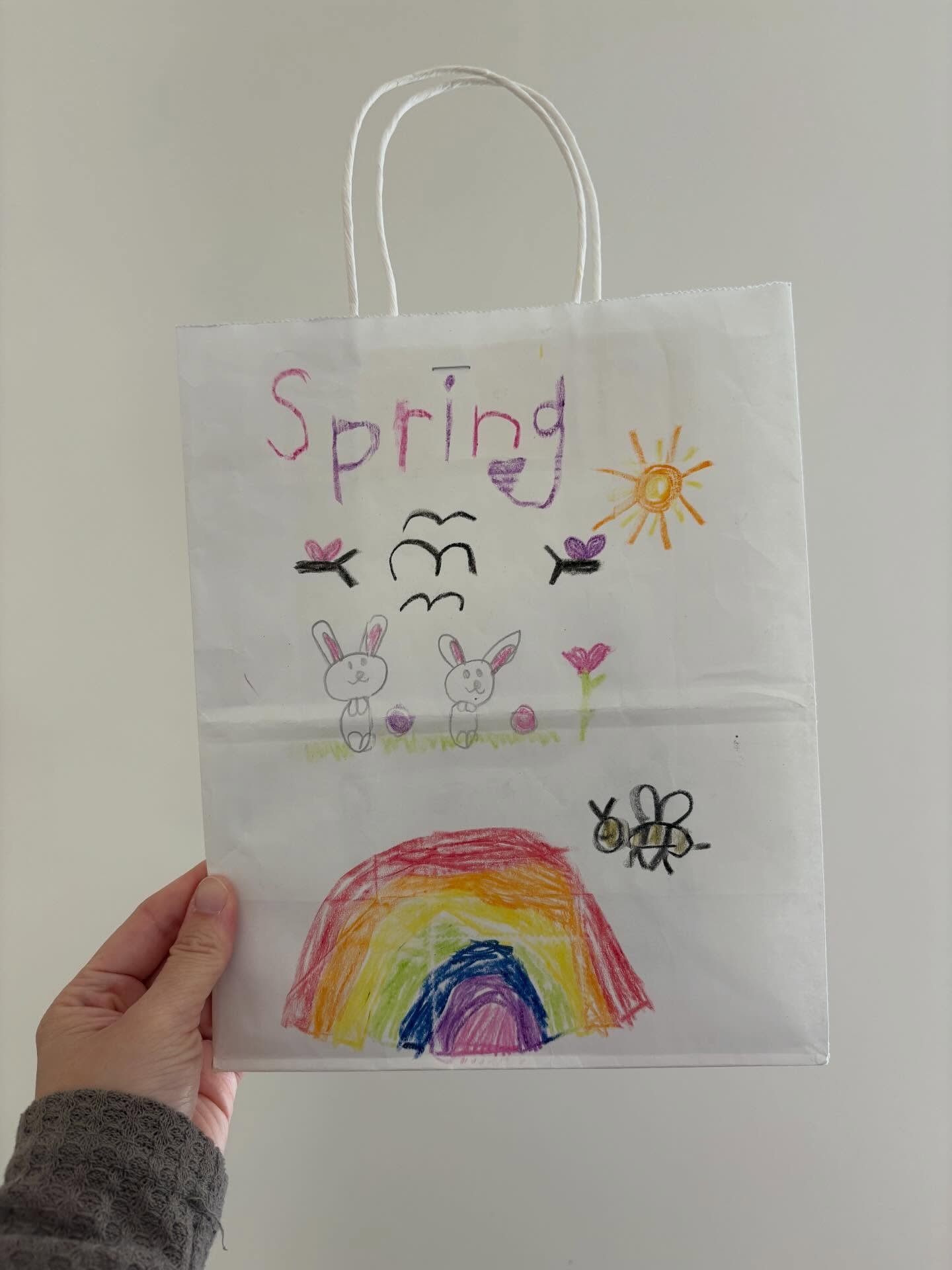 ☀️😎🌈🐝 #kidart #kindergarten