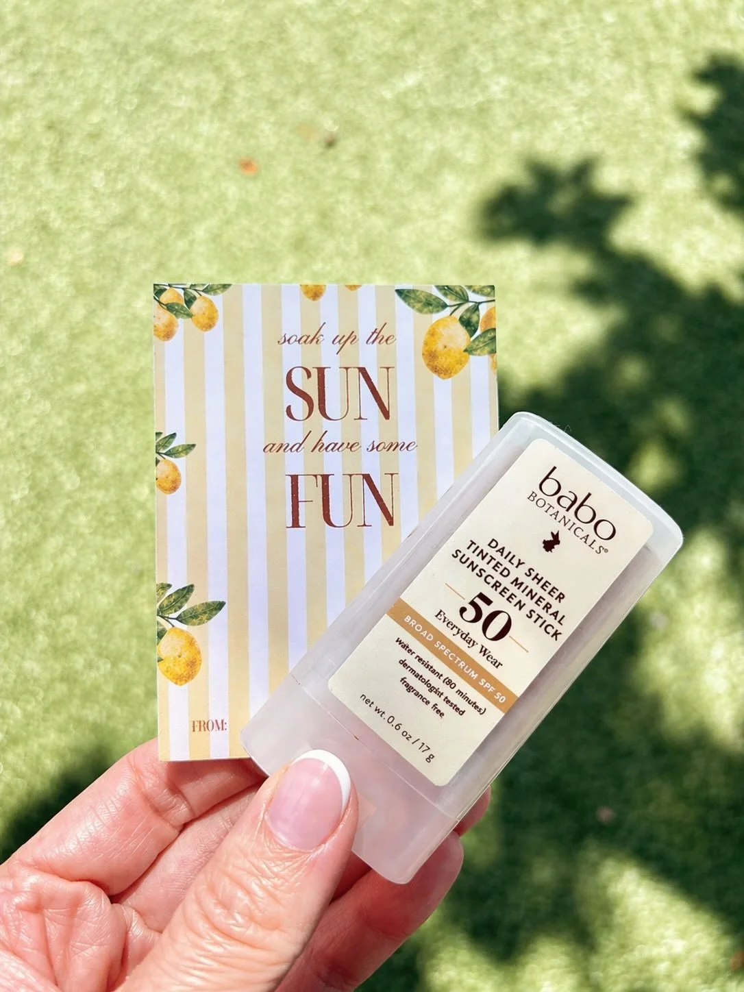 Summer is almost here, and so are end-of-year thank yous! A couple ideas to treat the people who made the year brighter. Comment 💛 for the link! 🔗 Etsy shop link in bio

#teachergifts #endofyeargifts #shopsmall #giftcardholder #etsyfinds