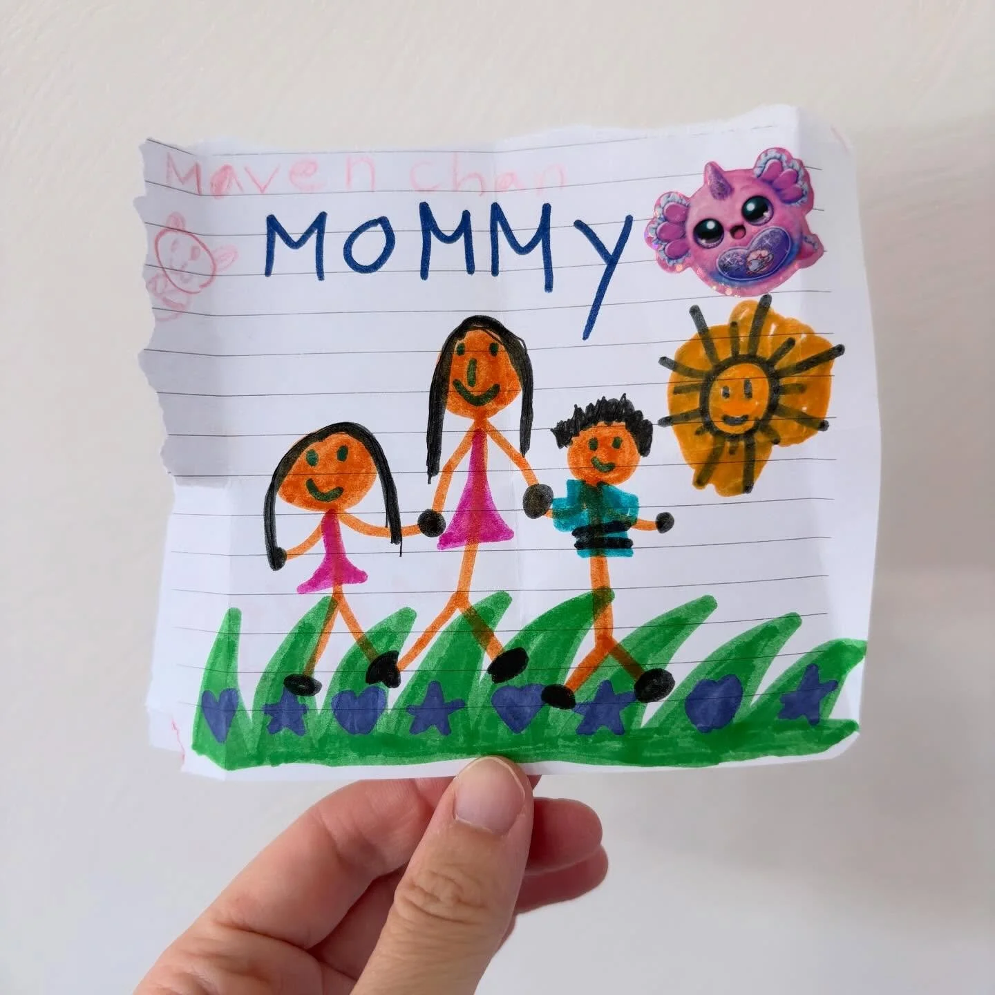After-school art delivery &mdash; &ldquo;even though it&rsquo;s not Mother&rsquo;s Day yet&rdquo; 🥹
