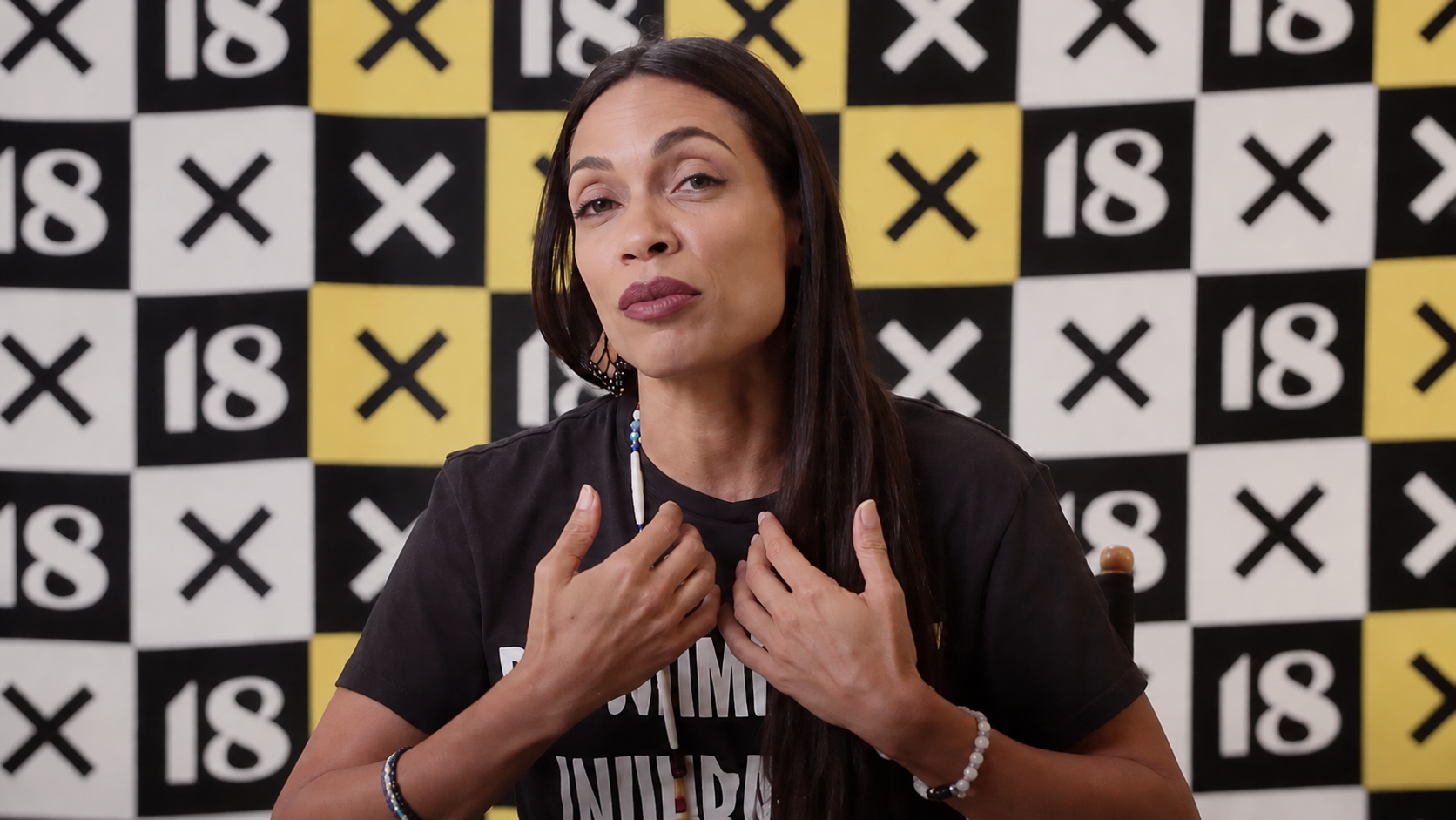 rosario dawson_beavoter_twitter.png