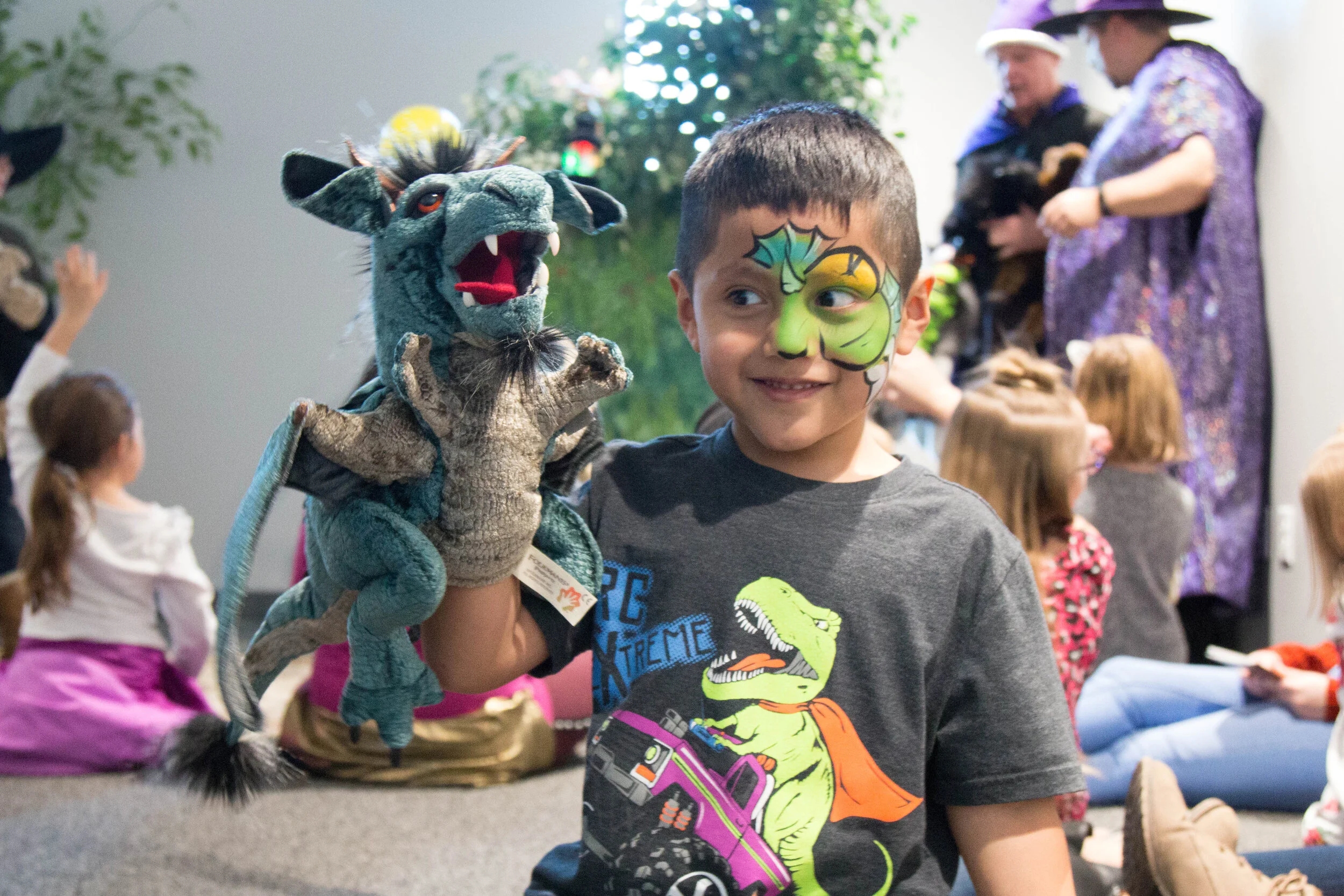 The Treehouse Museum offered interactive storytelling where kids could use puppets to be a part of a story.