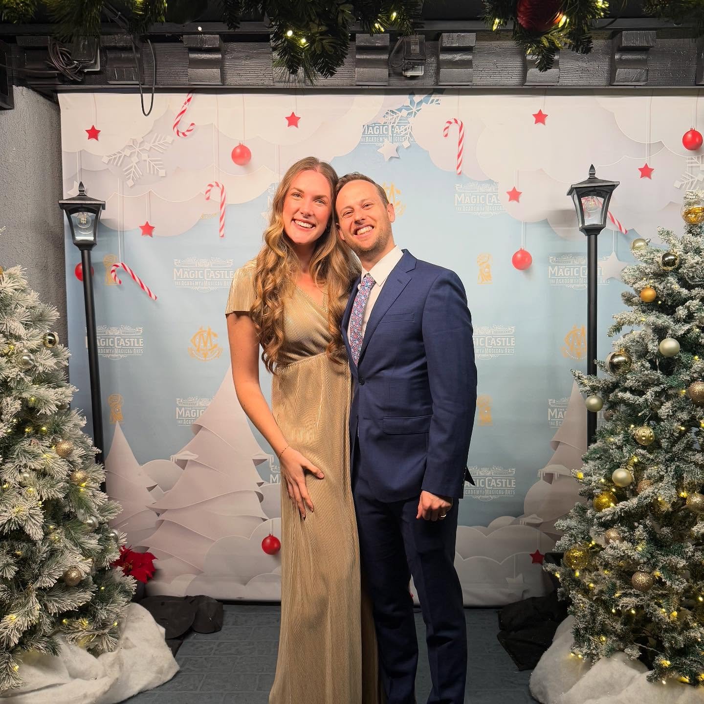 Consider this your virtual Christmas card - Merry Christmas! ❤️
Love the Harrisons xx