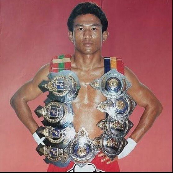 FOTY 1985
Chamuakpet Hapalang 
&ldquo;Mr Computer Knee&rdquo;

Chamuakpet was a fighter out of the famed Hapalang Gym, which produced champion Muay Khao, including previous FOTY and (in my opinion) GOAT Dieselnoi.

Chamuakpet won the Lumpinee and Raj