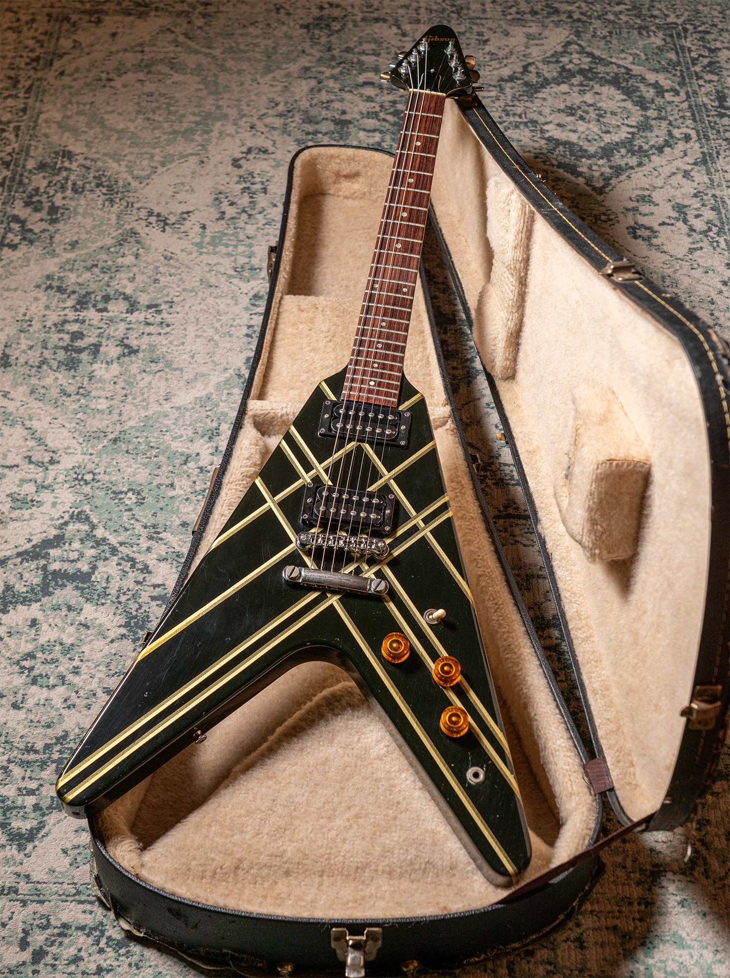 1984 Gibson Designer Series Custom Graphics Flying V Black