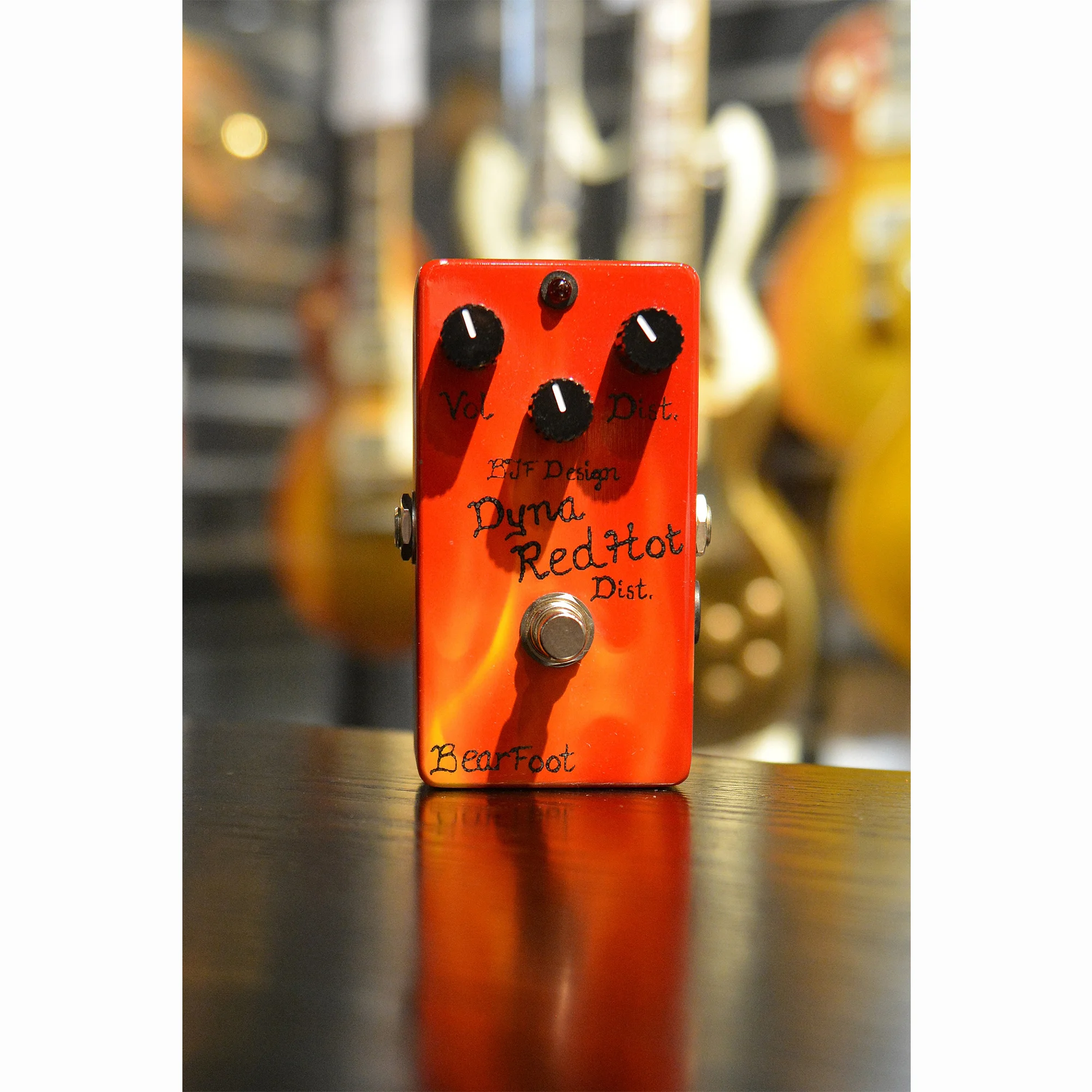 BEAR FOOT RED HOT PS375.jpg