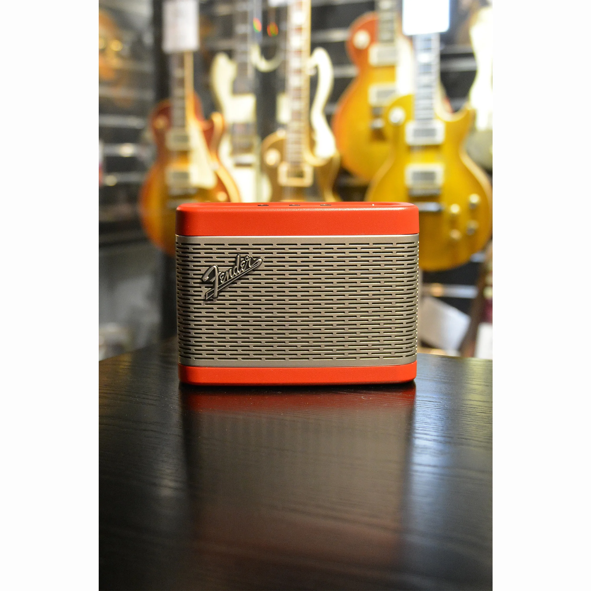 FENDER RED HIFI PS183.jpg