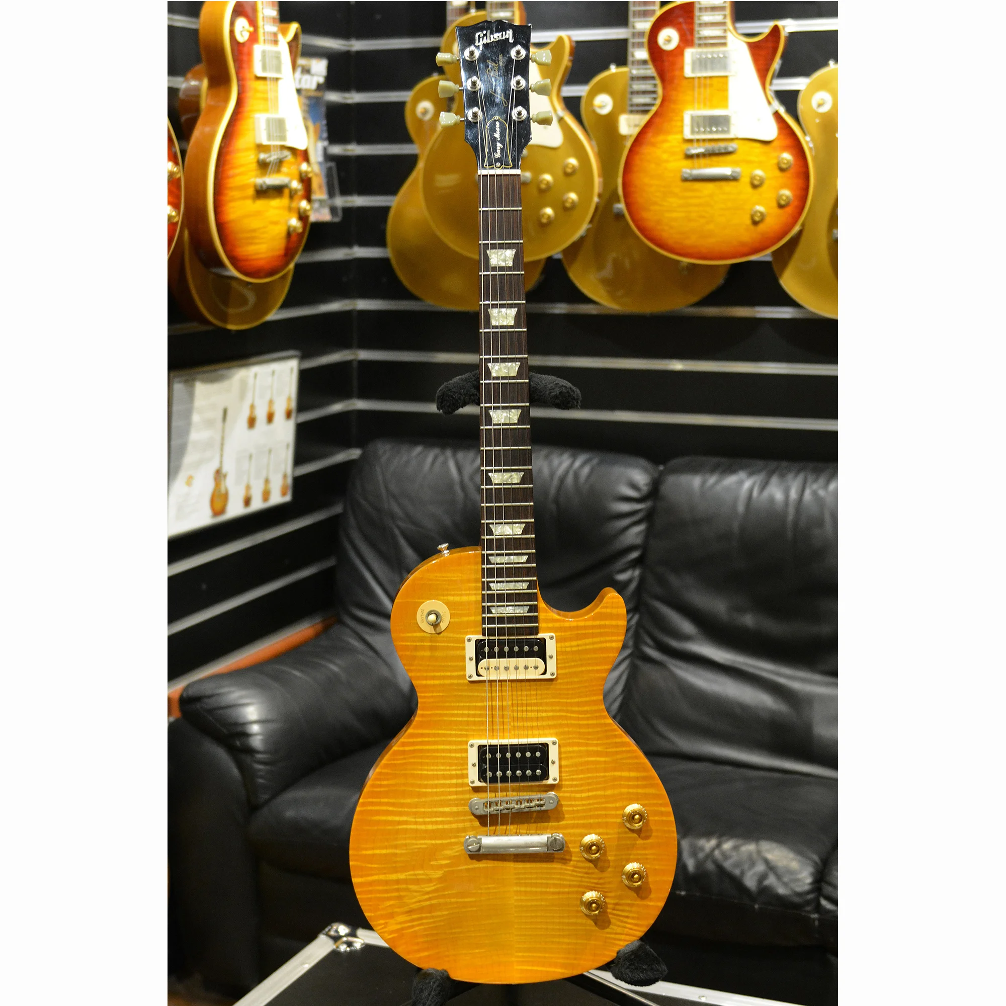 GIBSON 15AUG PS25.jpg