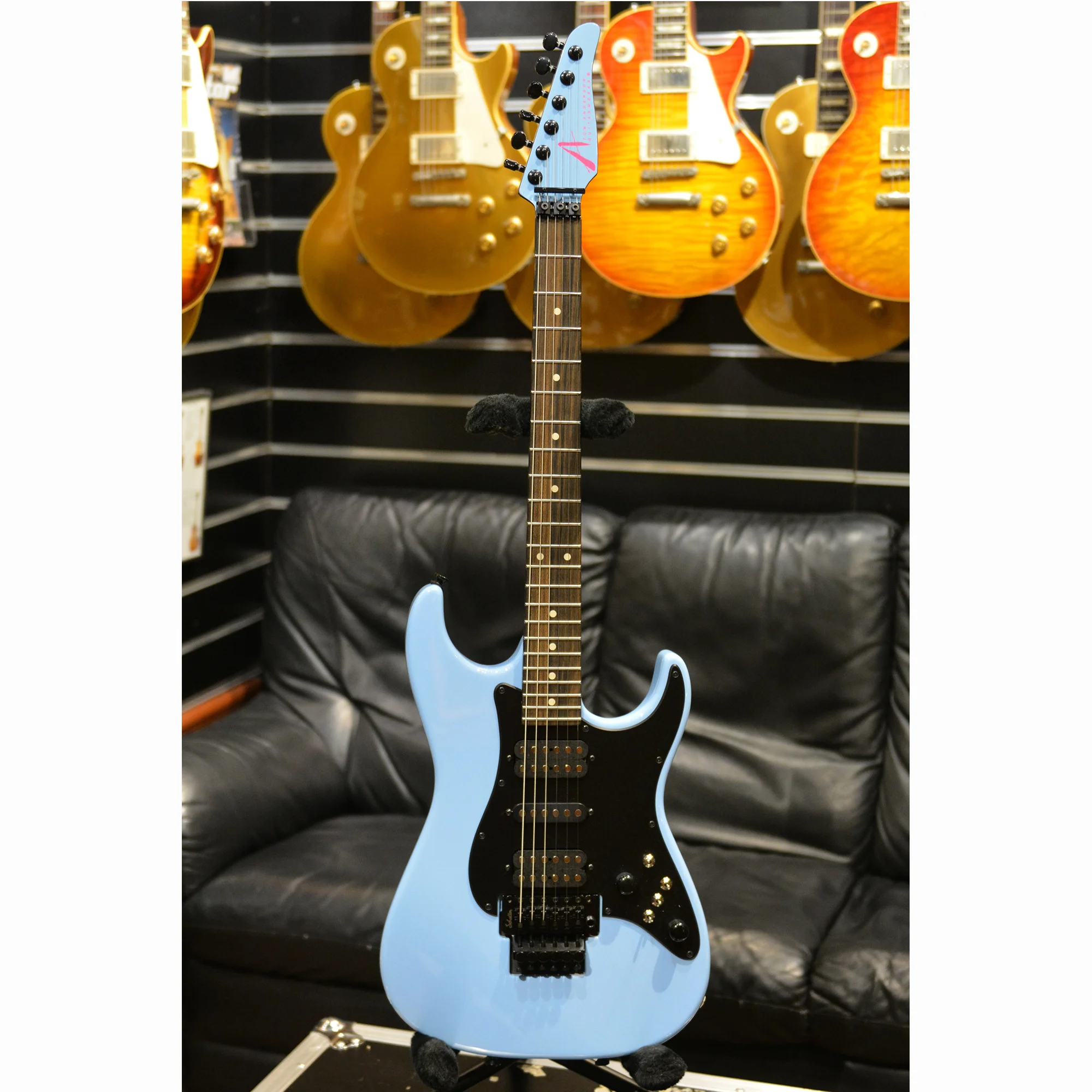 TM 060318N PS44.jpg