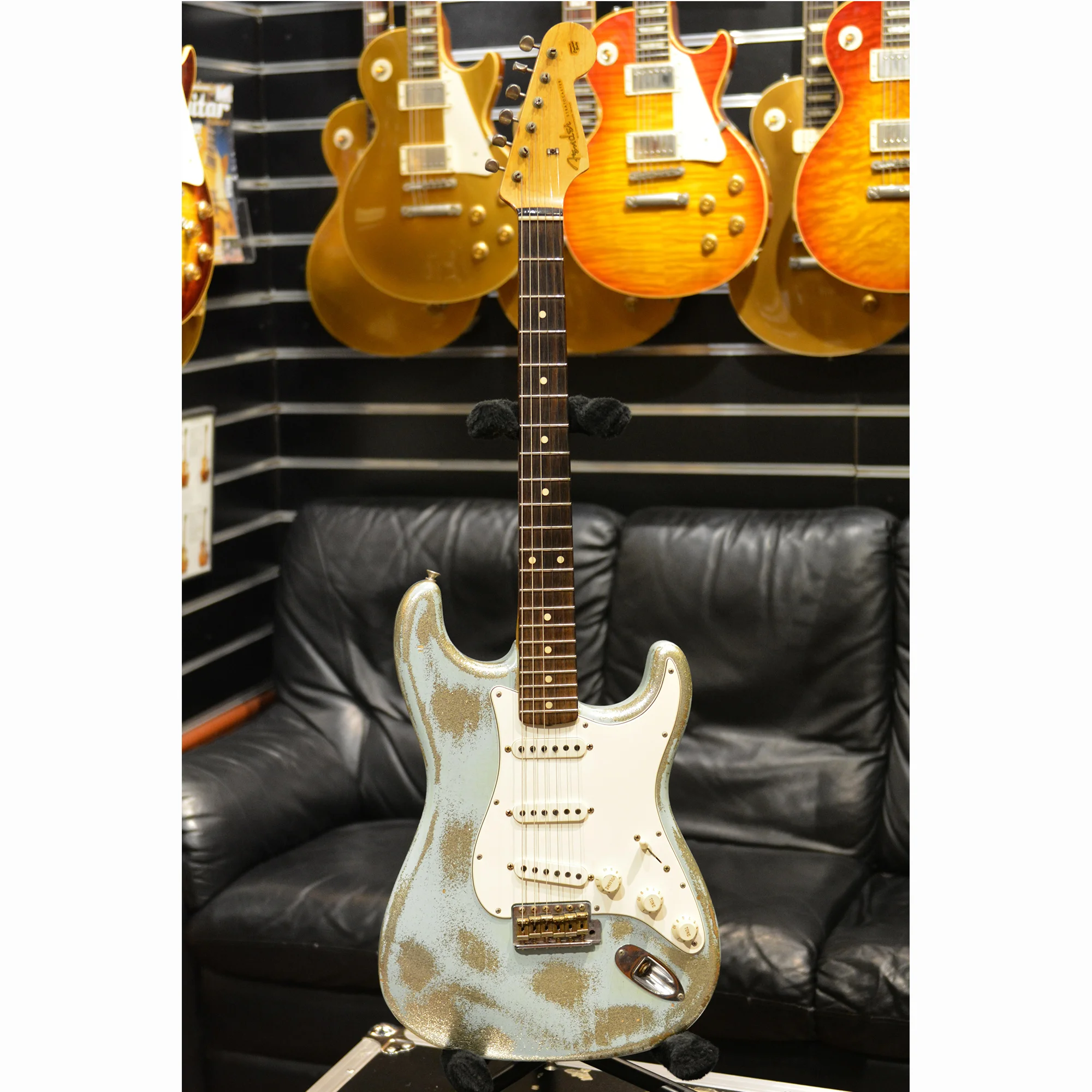 FENDER CZ516552 PS68.jpg