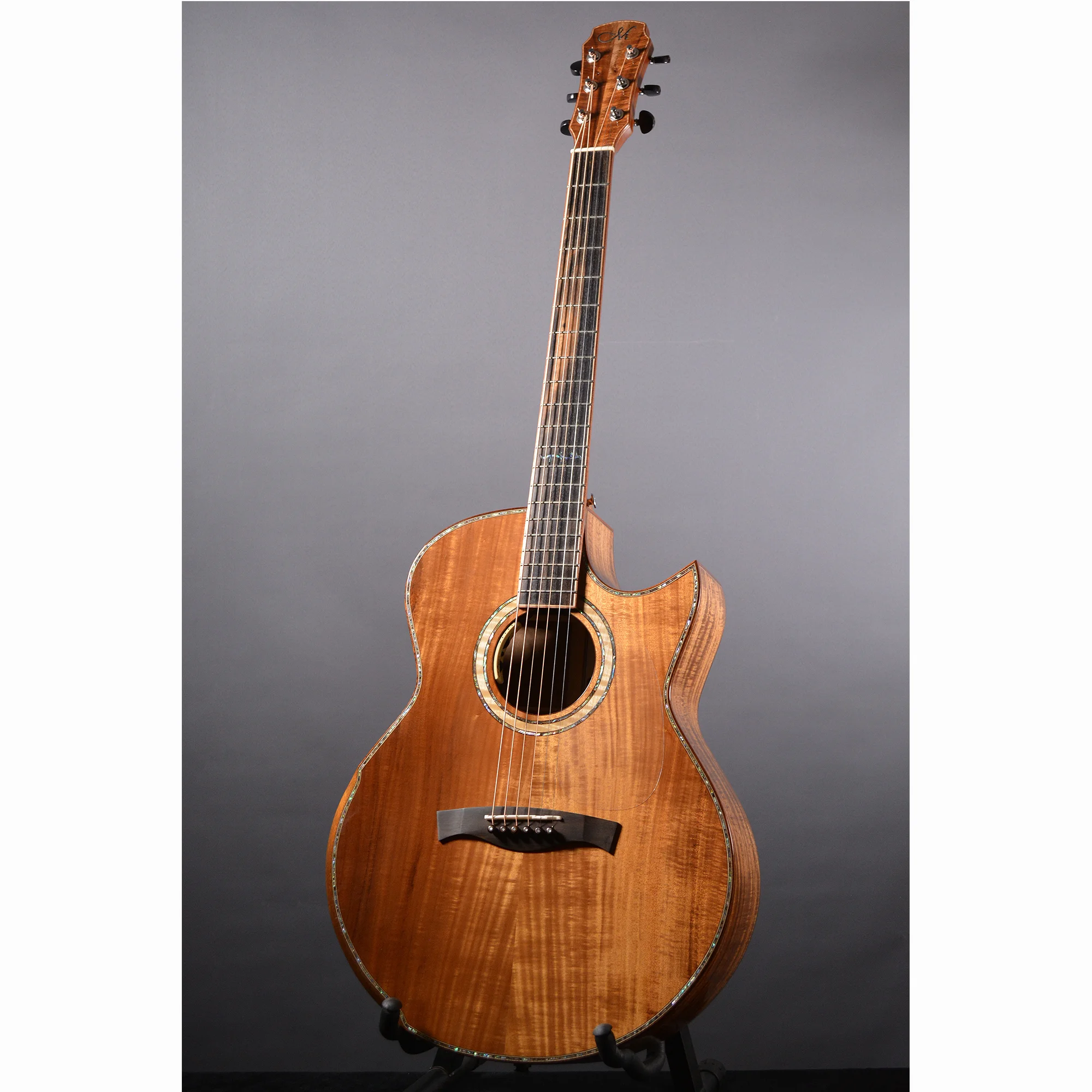 MAESTRO RAFFLES KOA PS172.jpg