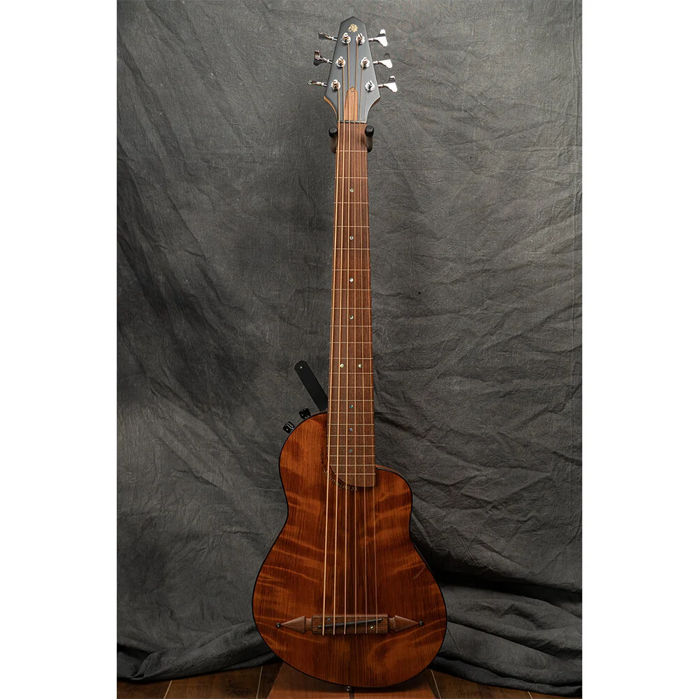 清貨特價 ! RICK TURNER RENAISSANCE RB6 FRETLESS BASS