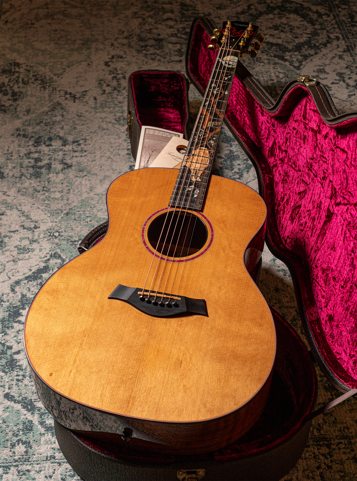 1997 Taylor Limited Edition Cujo-14 Grand Auditorium Black Walnut/Cedar (1 of 125)