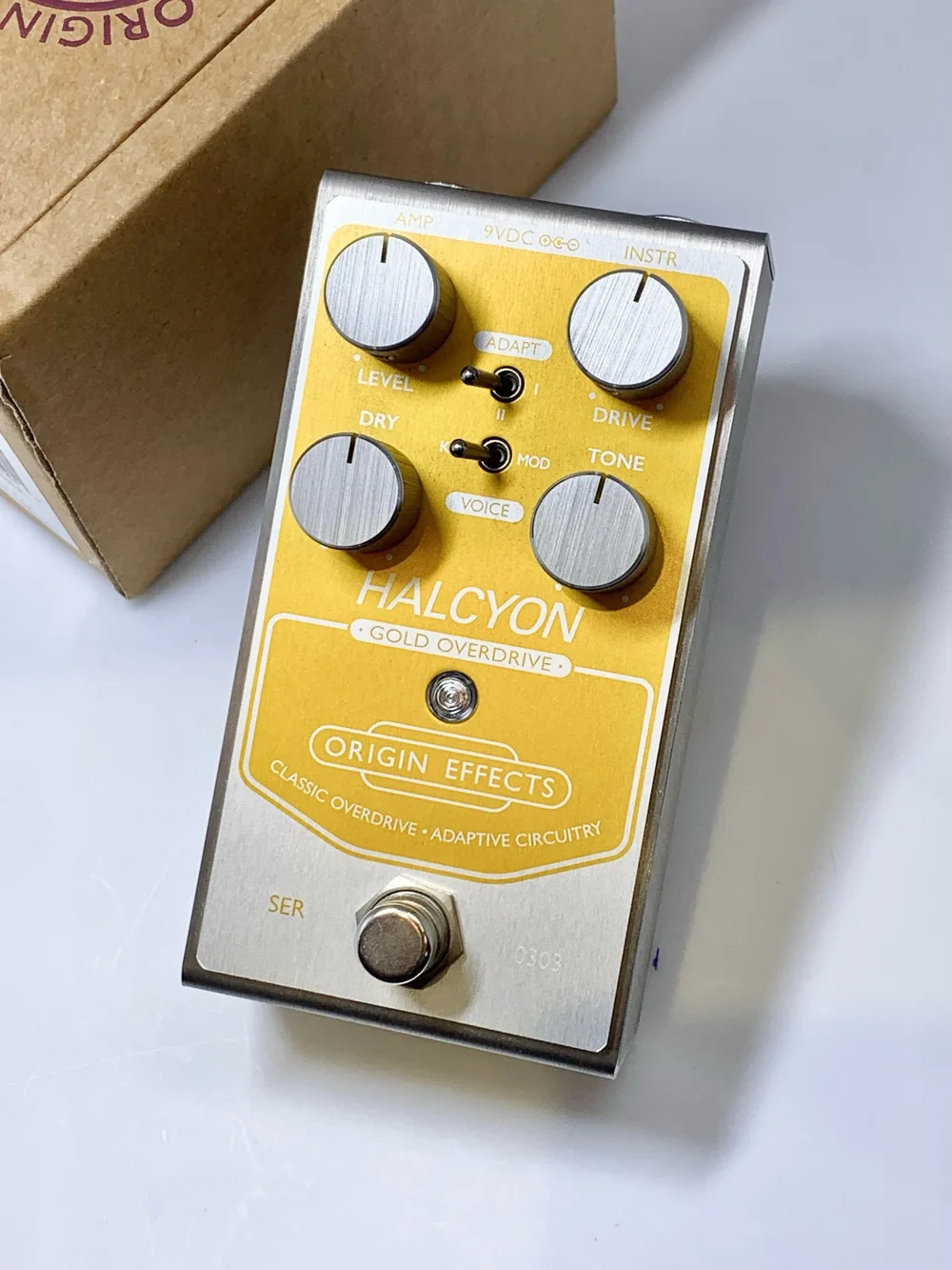 Used Origin Effects Halcyon Gold Overdrive — GUITARSOFA SHOP