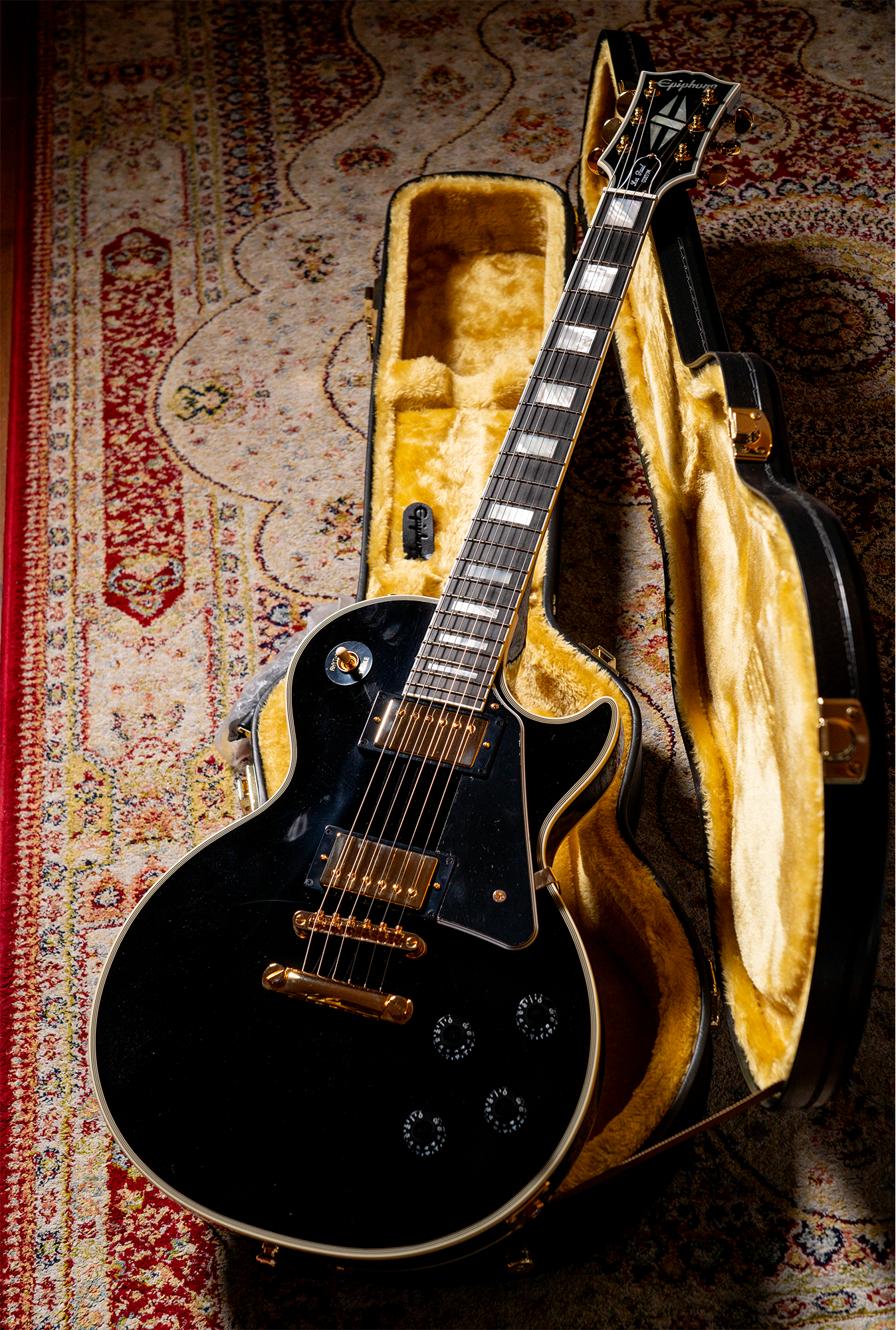 Epiphone Inspired by Gibson Les Paul Custom Ebony