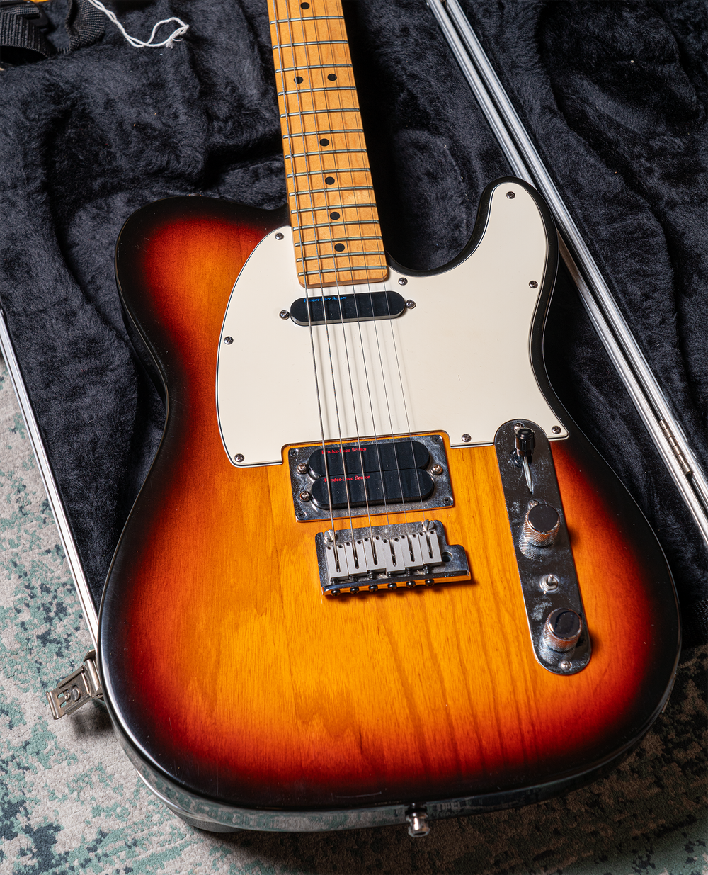 1990 Fender Telecaster Plus Sunburst — GUITARSOFA SHOP