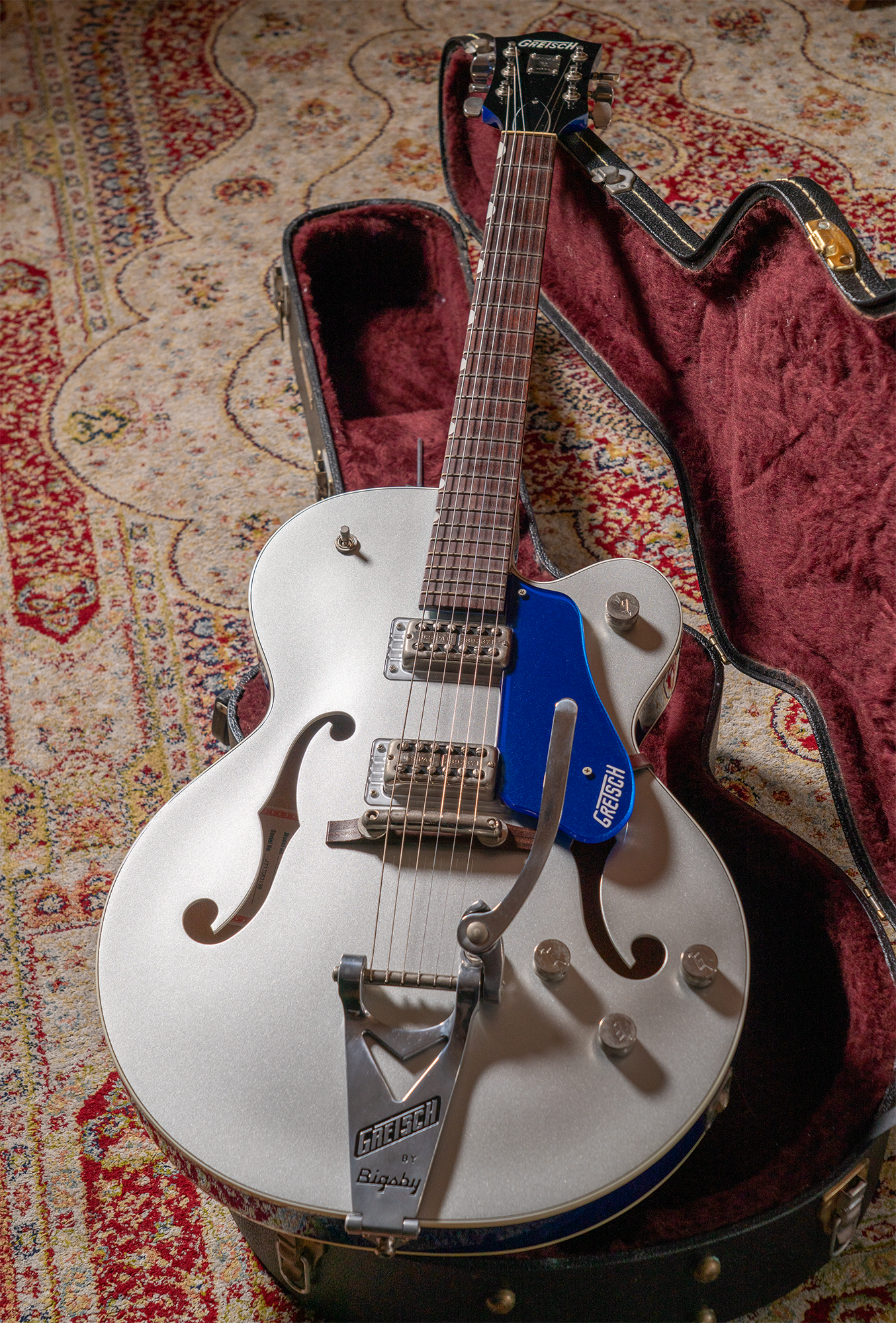 2017 Gretsch G6118T Player Edition Anniversary Hollowbody Iridium Silver