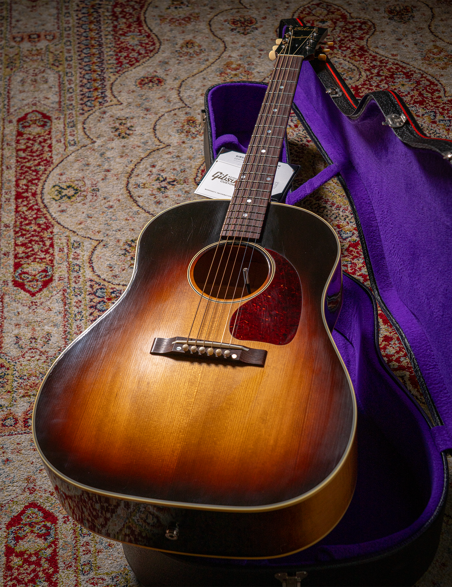 2022 Gibson Custom Shop M2M 1942 Banner J-45 Maple