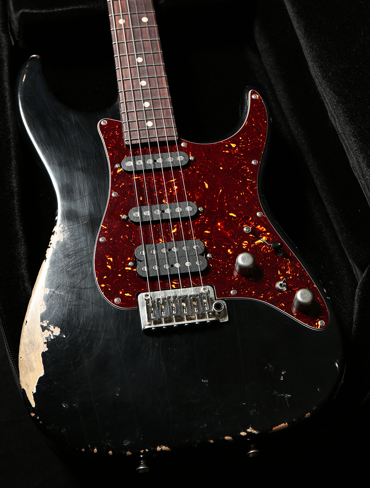 Tom Anderson The Classic Black In-Distress Level 3