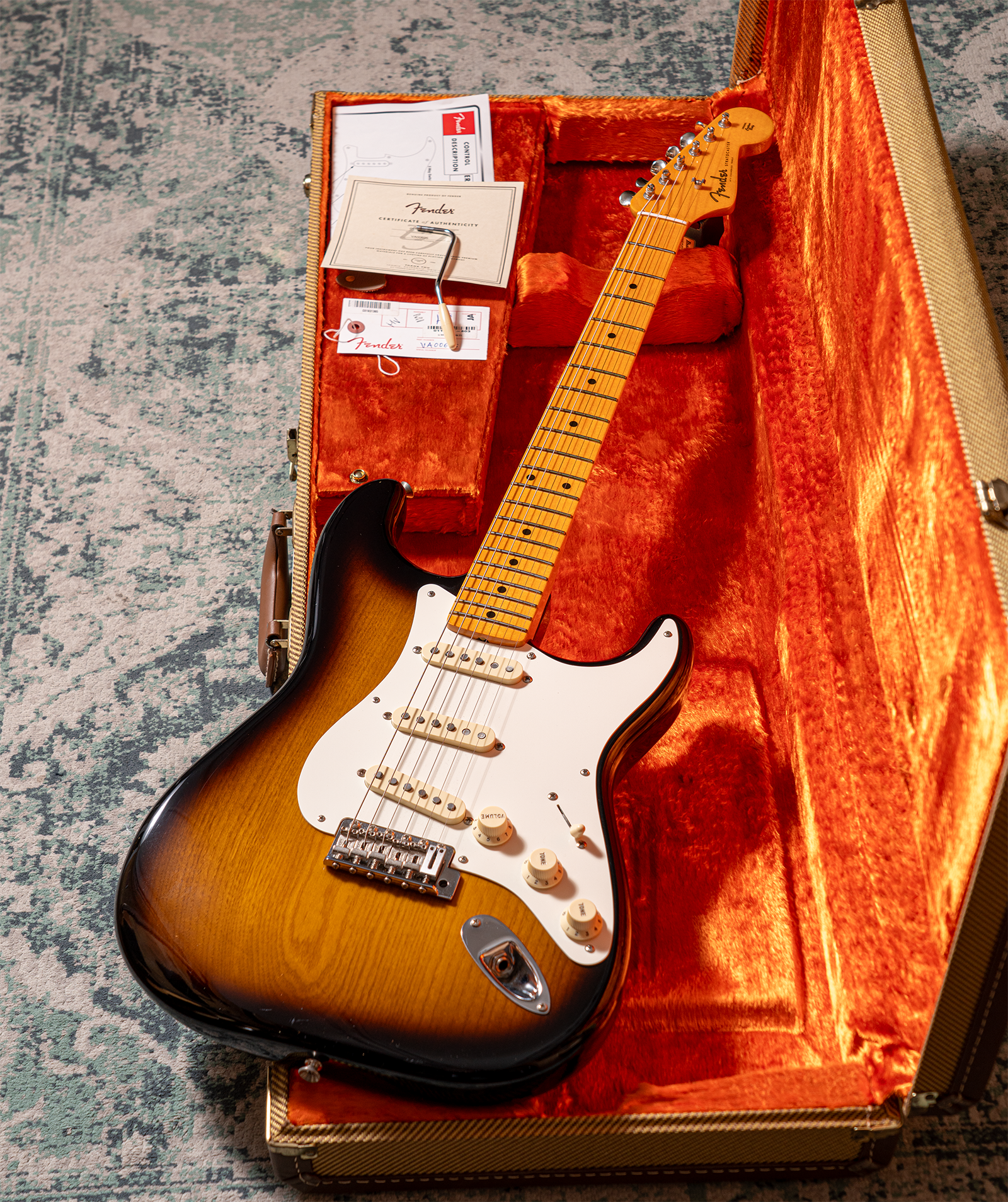 2020 Fender Stories Collection Eric Johnson '54 "Virginia" Strat 2-Tone Sunburst