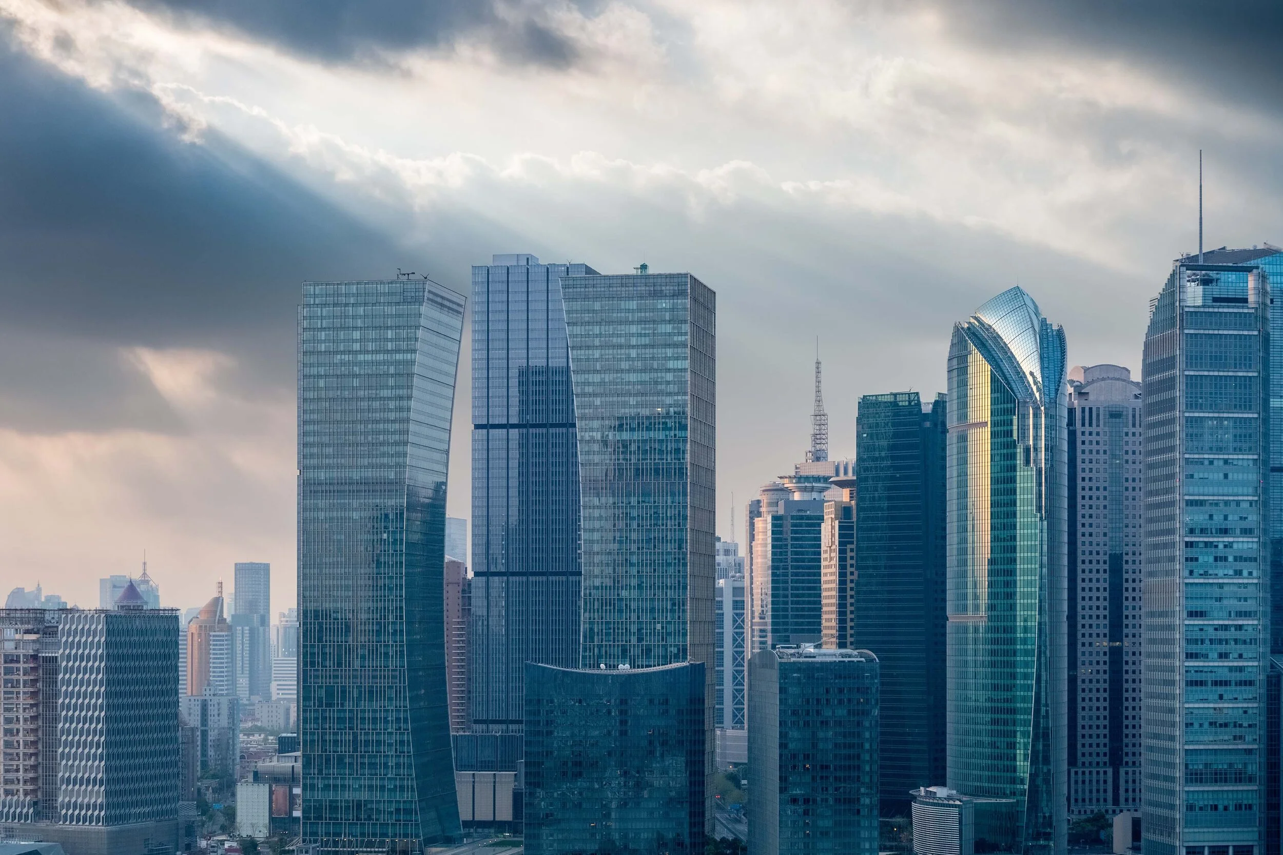 modern-finance-building-against-a-dramatic-sky-in--X6AWUY8 copy.jpg