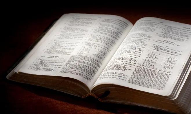 Bible-3+%281%29.jpg