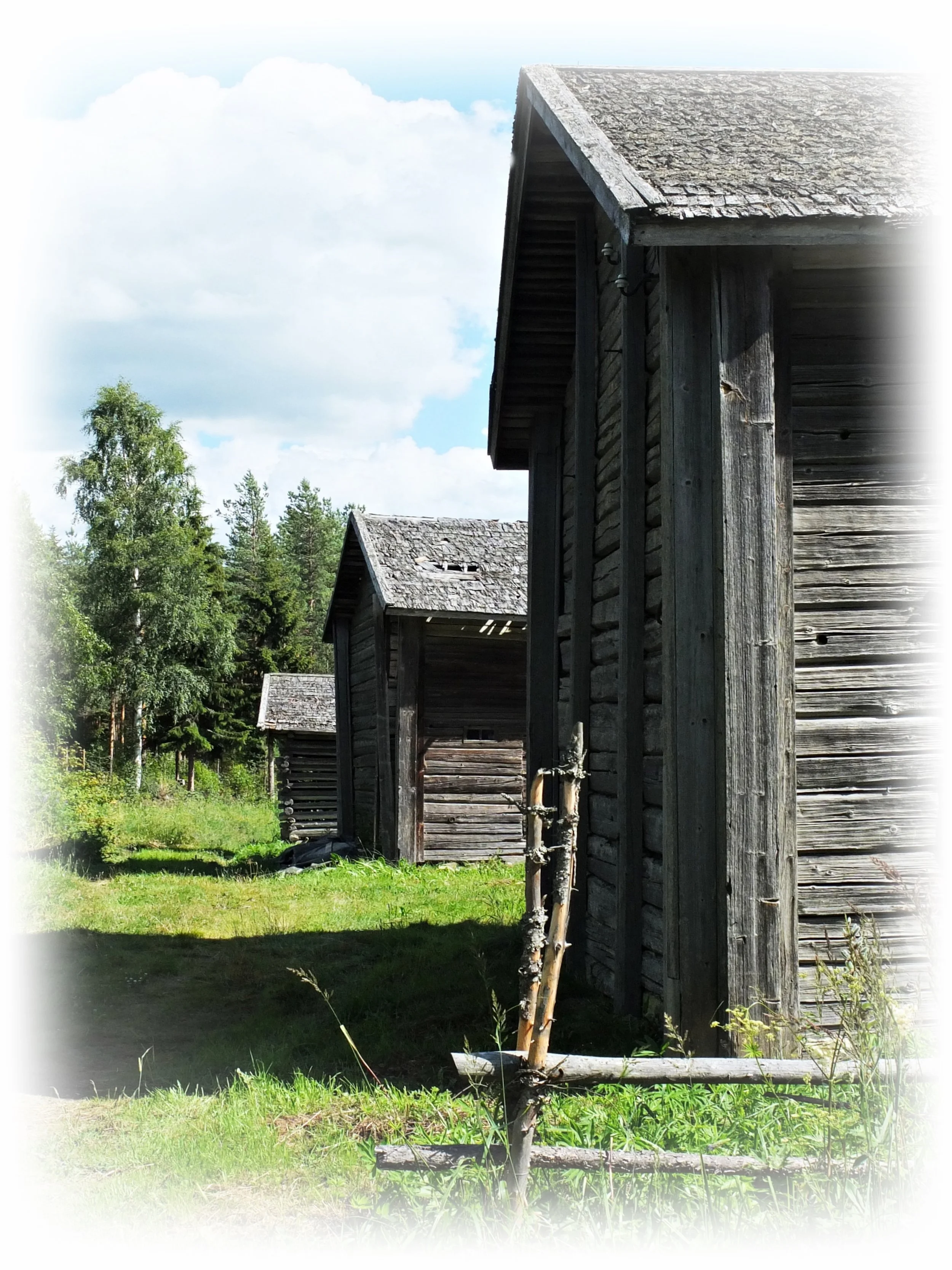 R 4 OIKAISTU   Maalaisromantiikkaa 7 b.jpg